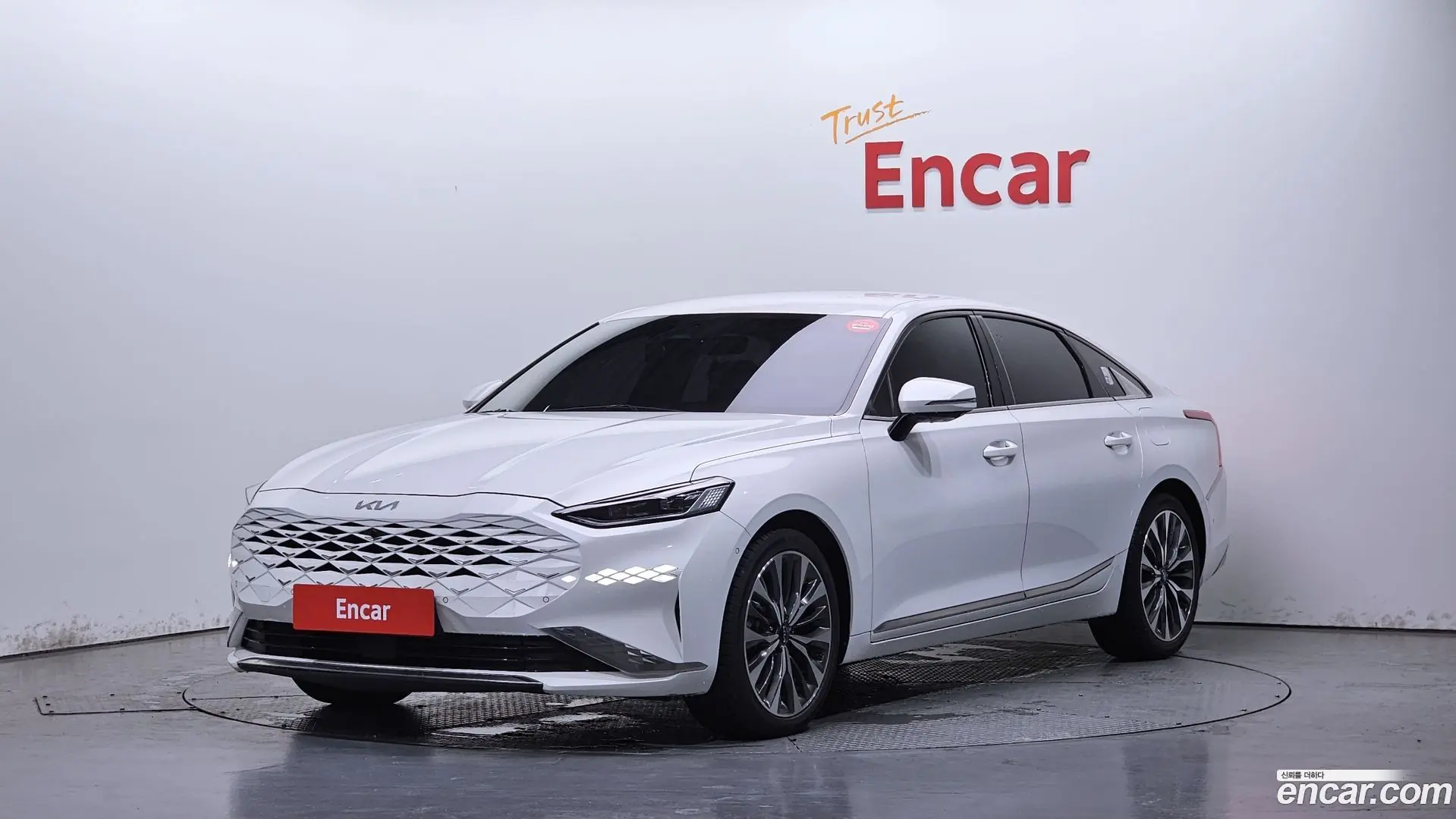 Main__Slider__Photo:K8 Kia 2022.10-0