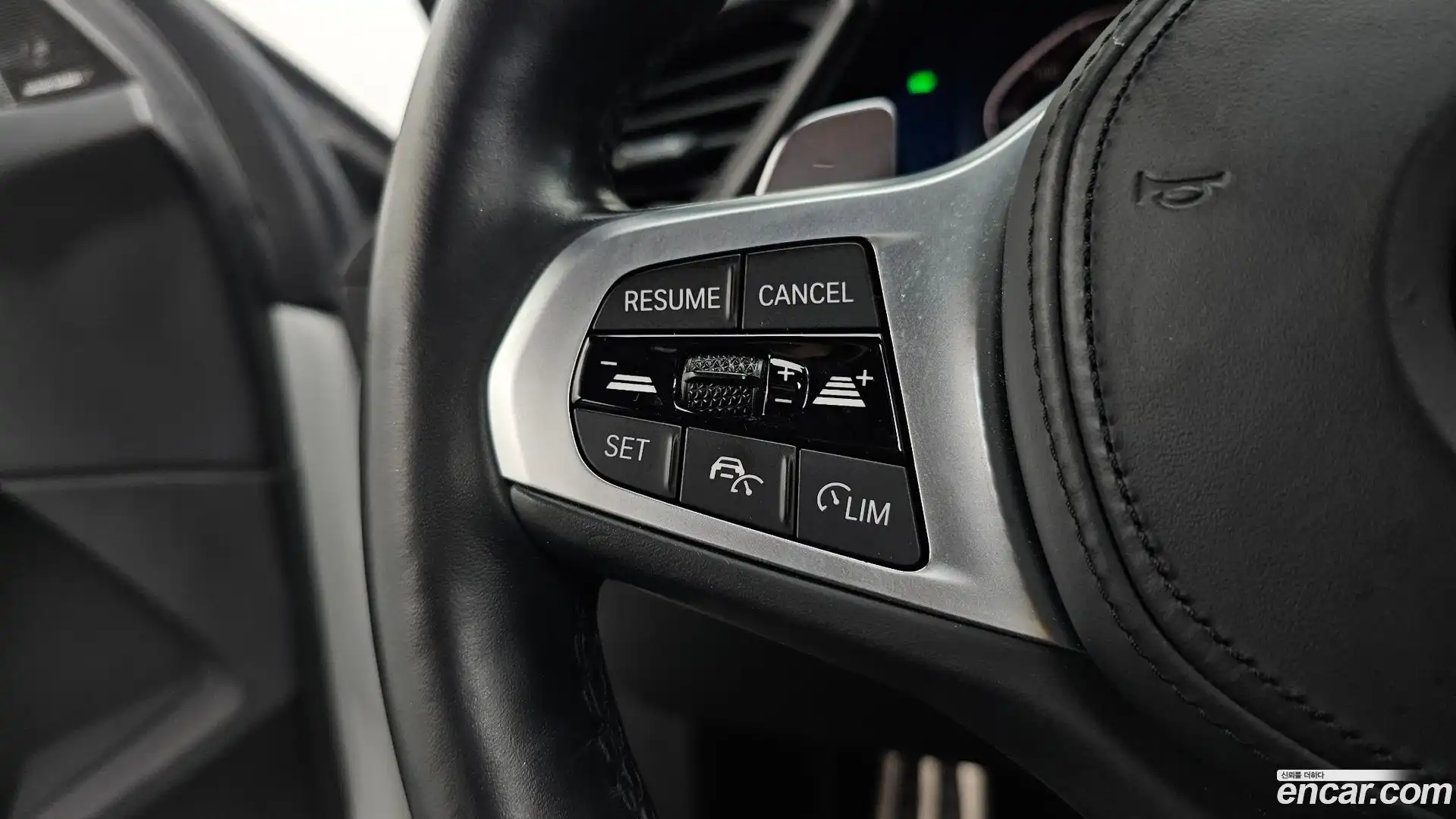 2-Series BMW 2023.5-OPTION-021