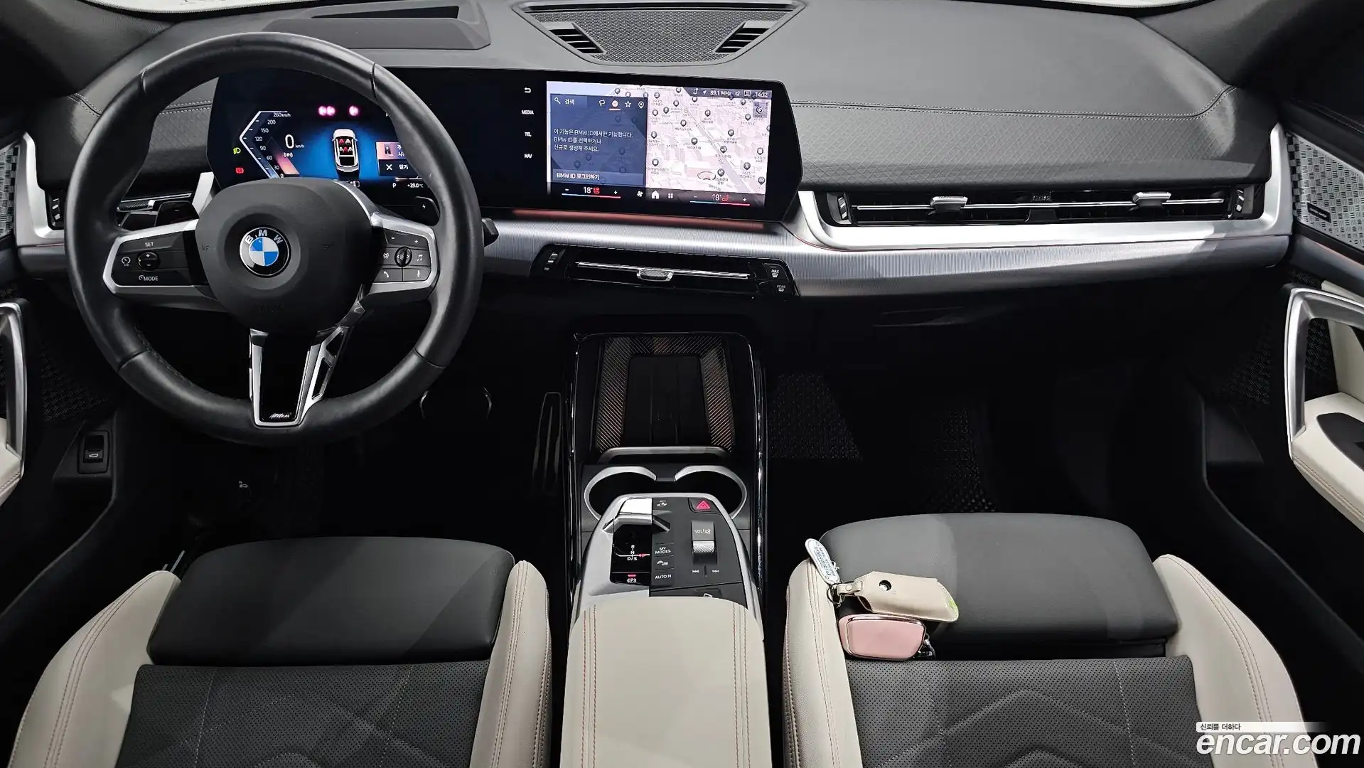 X2 (F39) BMW 2024.9-INNER-007