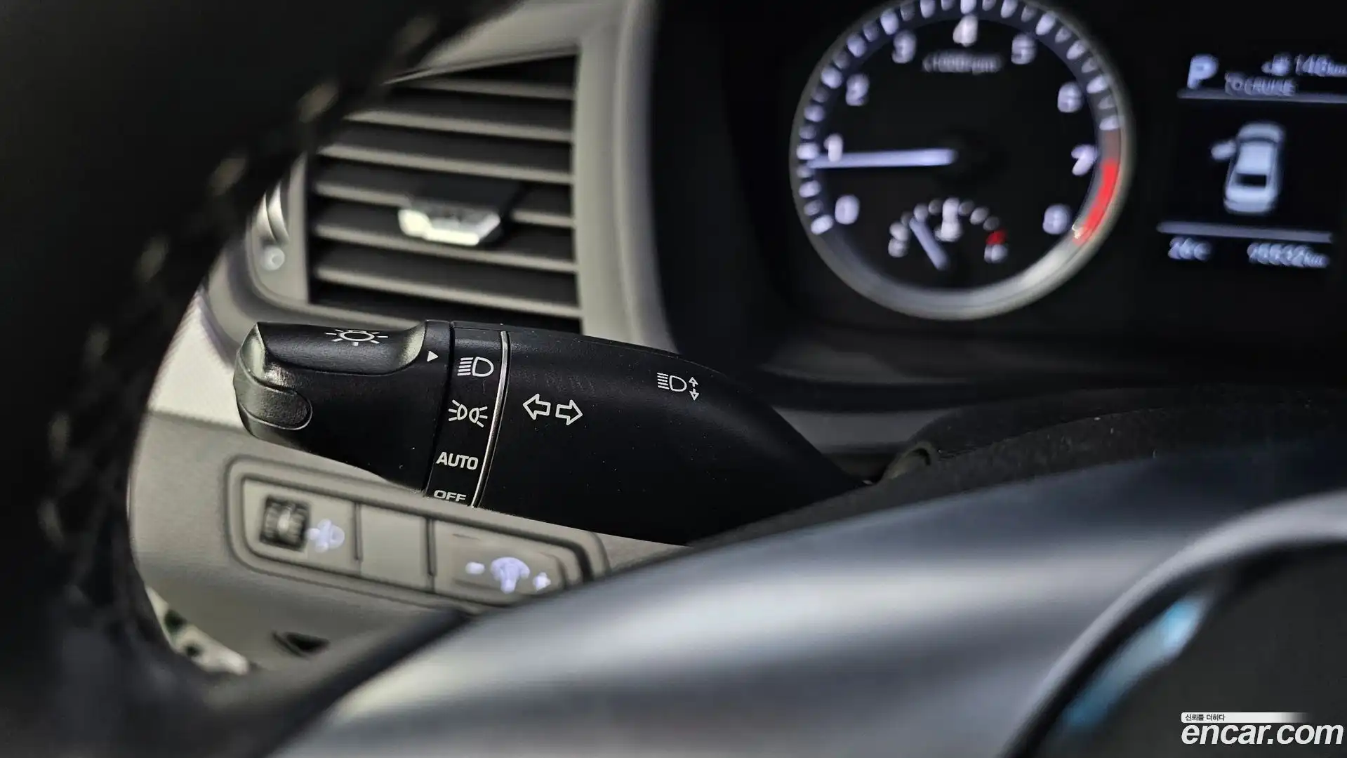 Sonata Hyundai 2018.4-OPTION-021