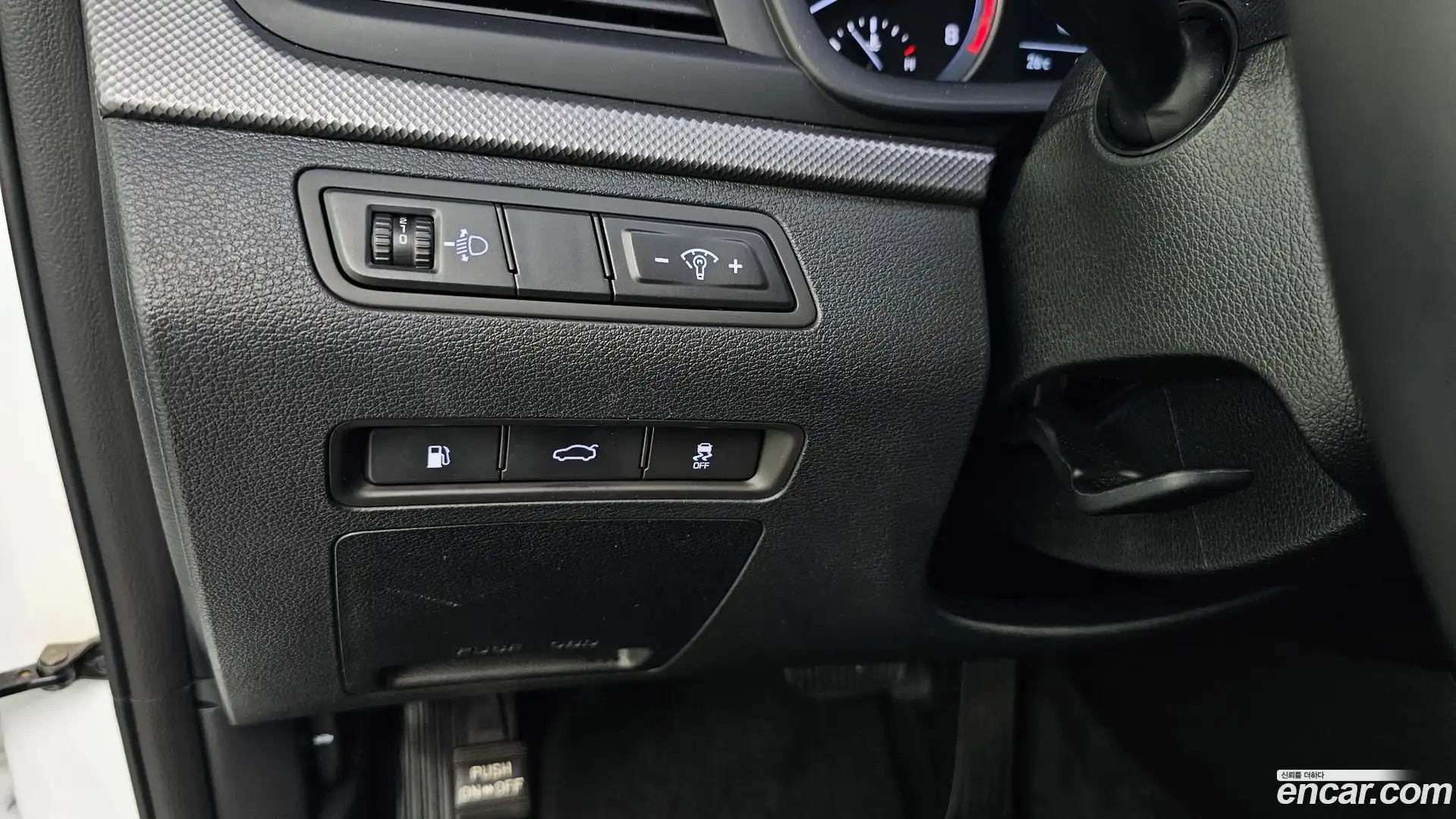 Sonata Hyundai 2018.4-OPTION-023