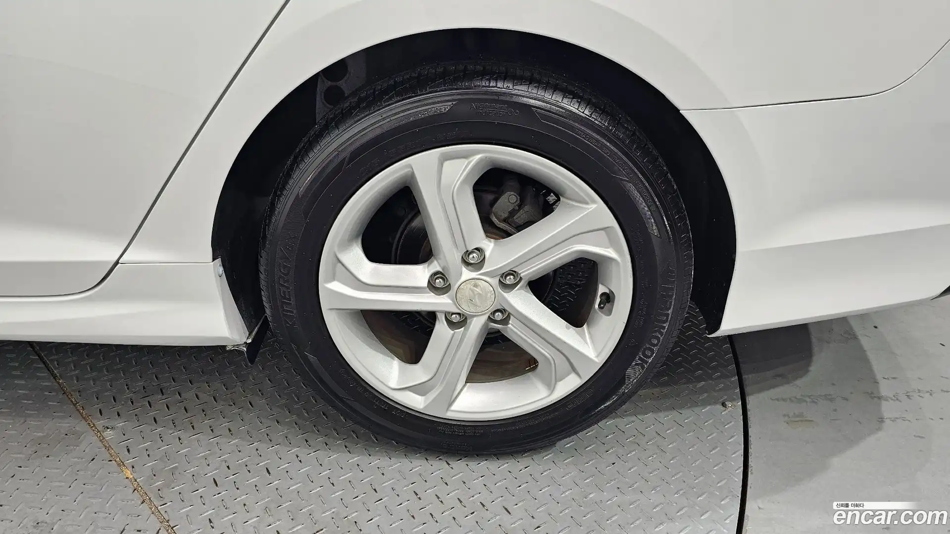 Sonata Hyundai 2018.4-OUTER-031