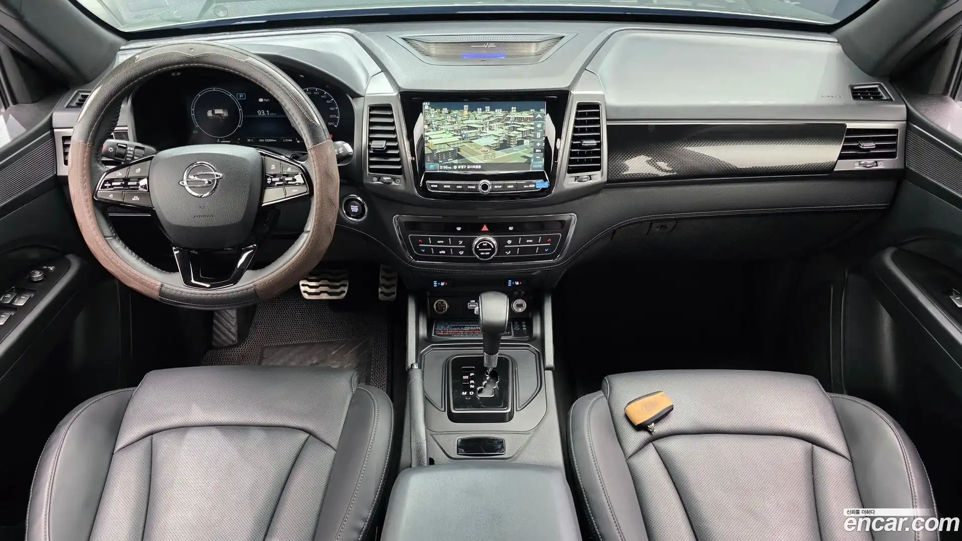 Rexton KG Mobility 2022.2-INNER-007