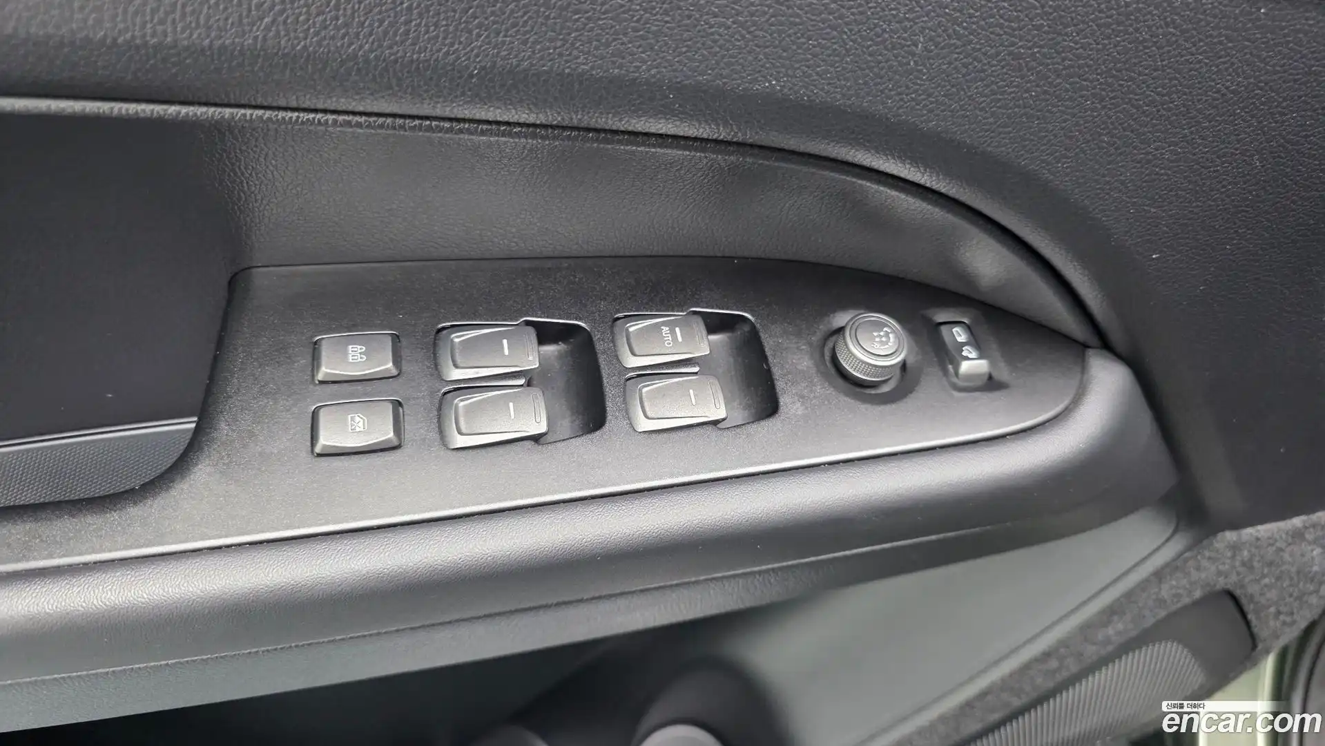 Rexton KG Mobility 2022.2-OPTION-024