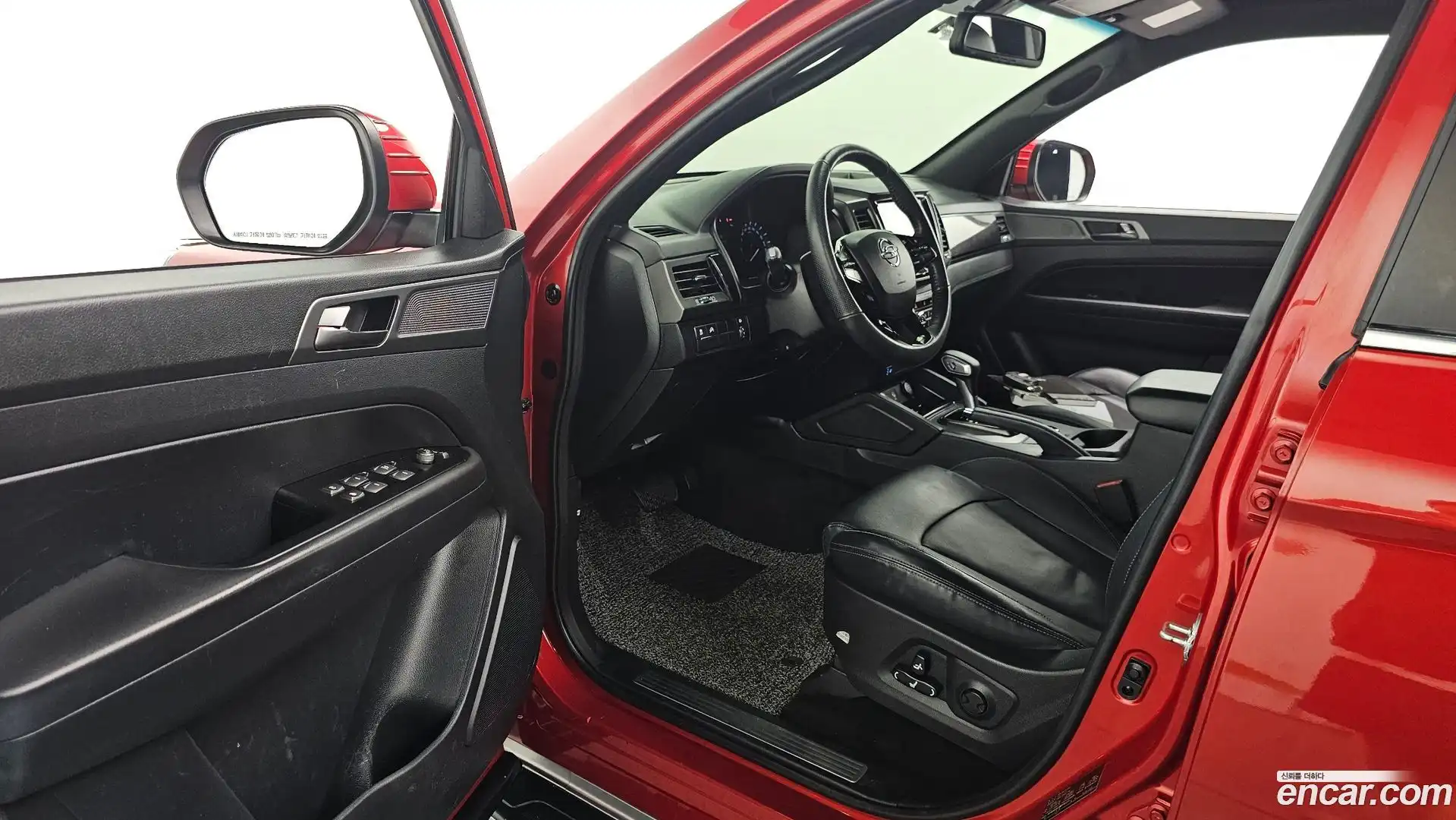 Rexton KG Mobility 2021.9-INNER-010
