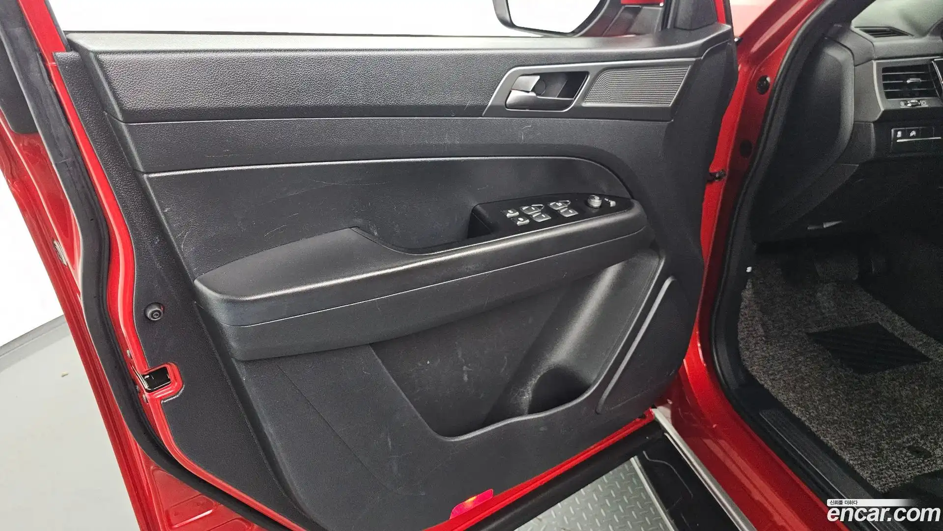 Rexton KG Mobility 2021.9-INNER-034