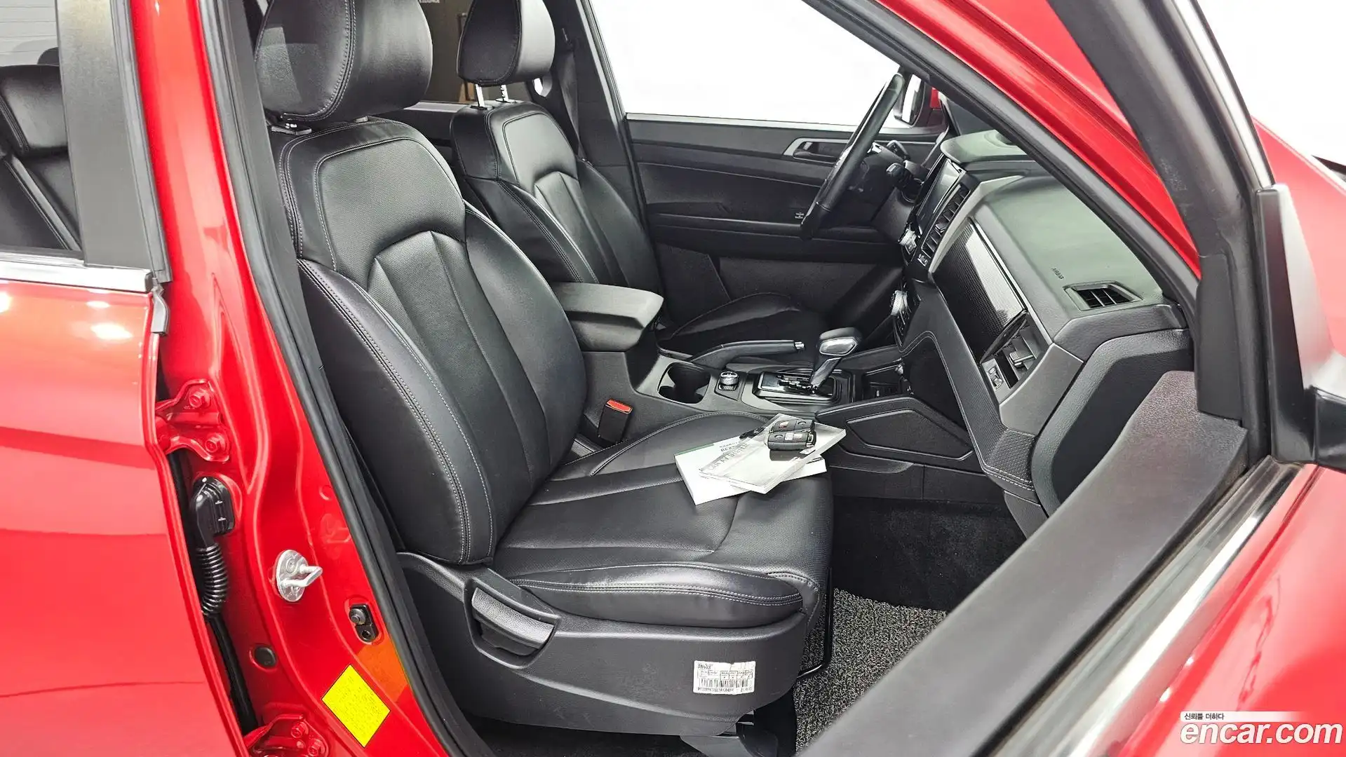 Rexton KG Mobility 2021.9-INNER-036