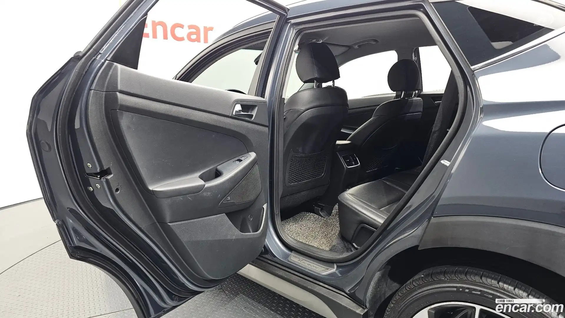 Tucson Hyundai 2019.6-OPTION-016