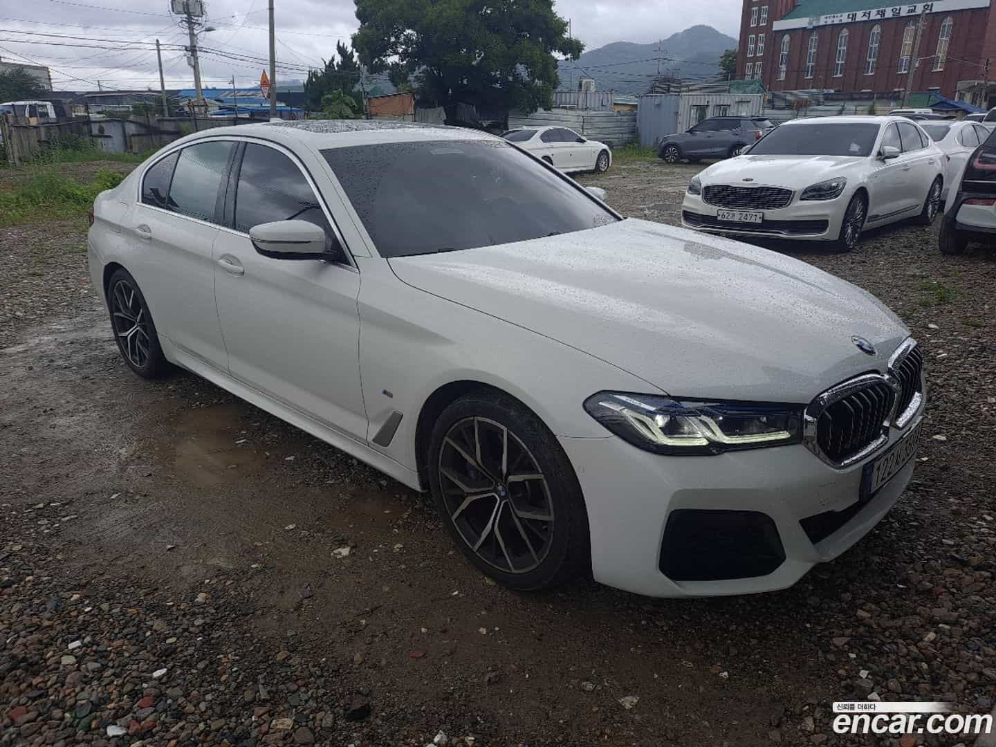 5-Series BMW 2023.0-INNER-007