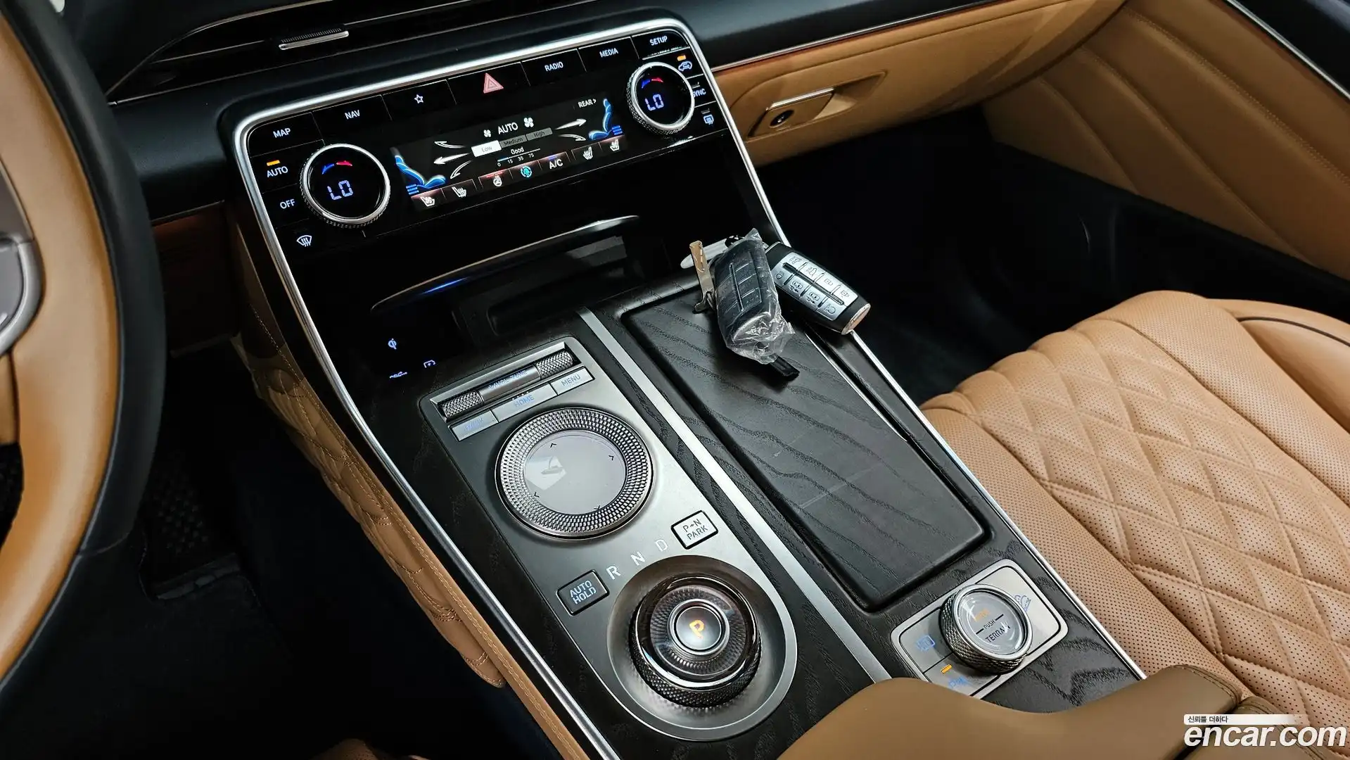 GV80 Genesis 2022.6-INNER-009