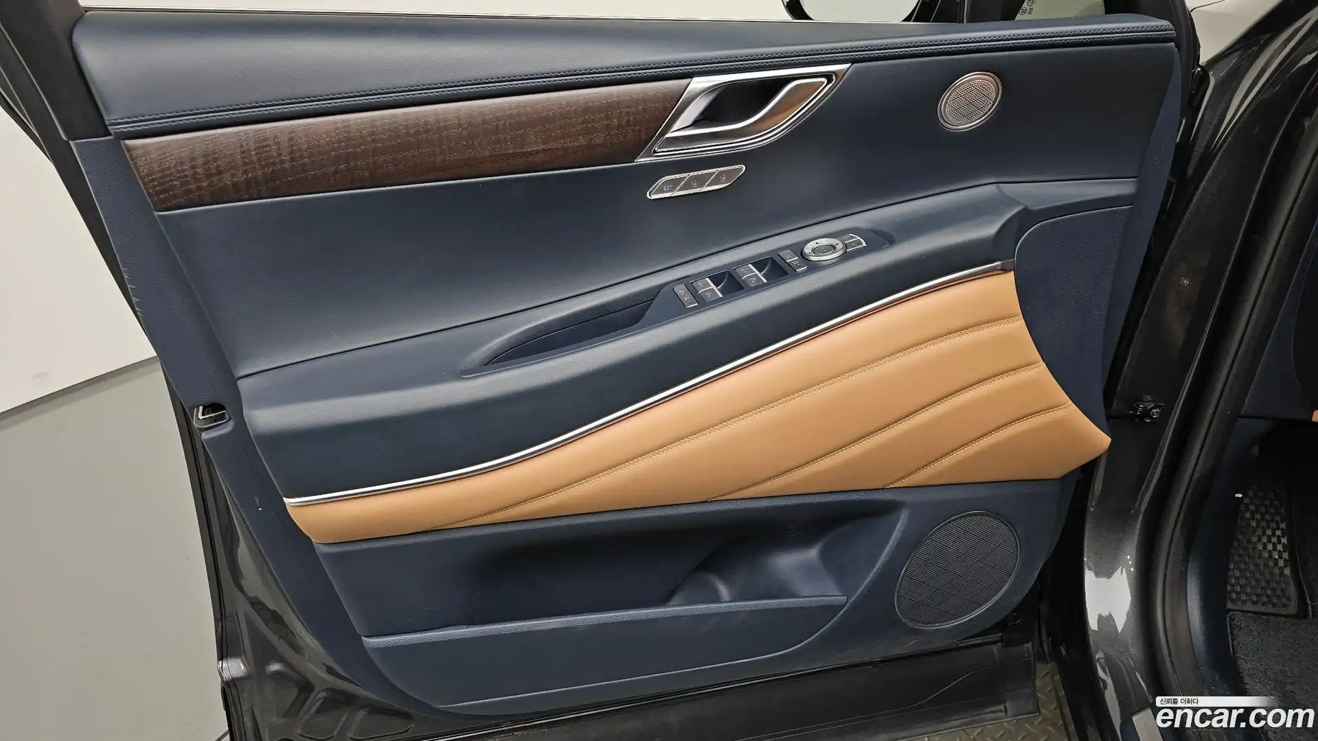 GV80 Genesis 2022.6-INNER-034