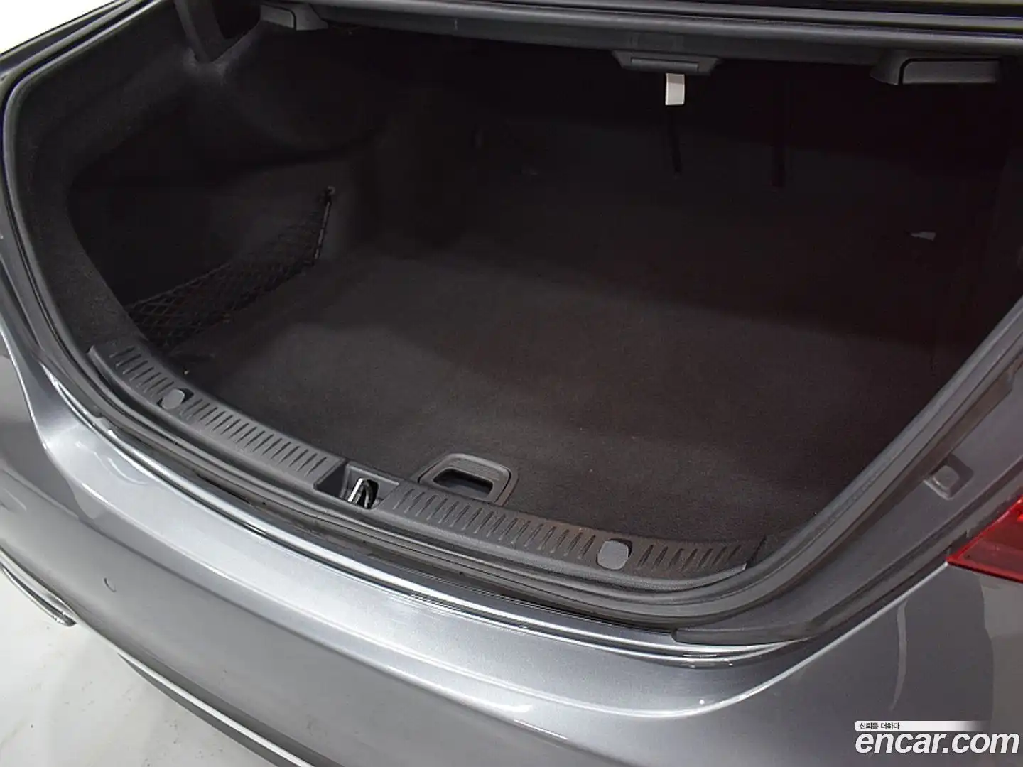 E-Class Mercedes-Benz 2022.2-OPTION-018