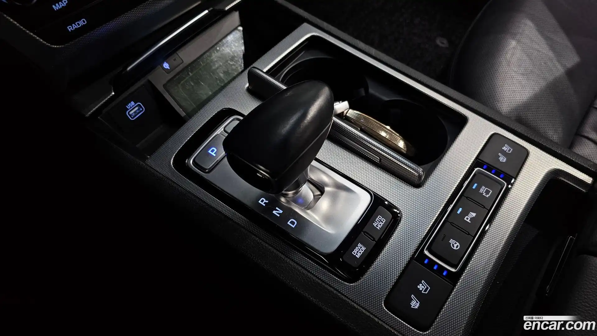 G80 Genesis 2020.0-INNER-009