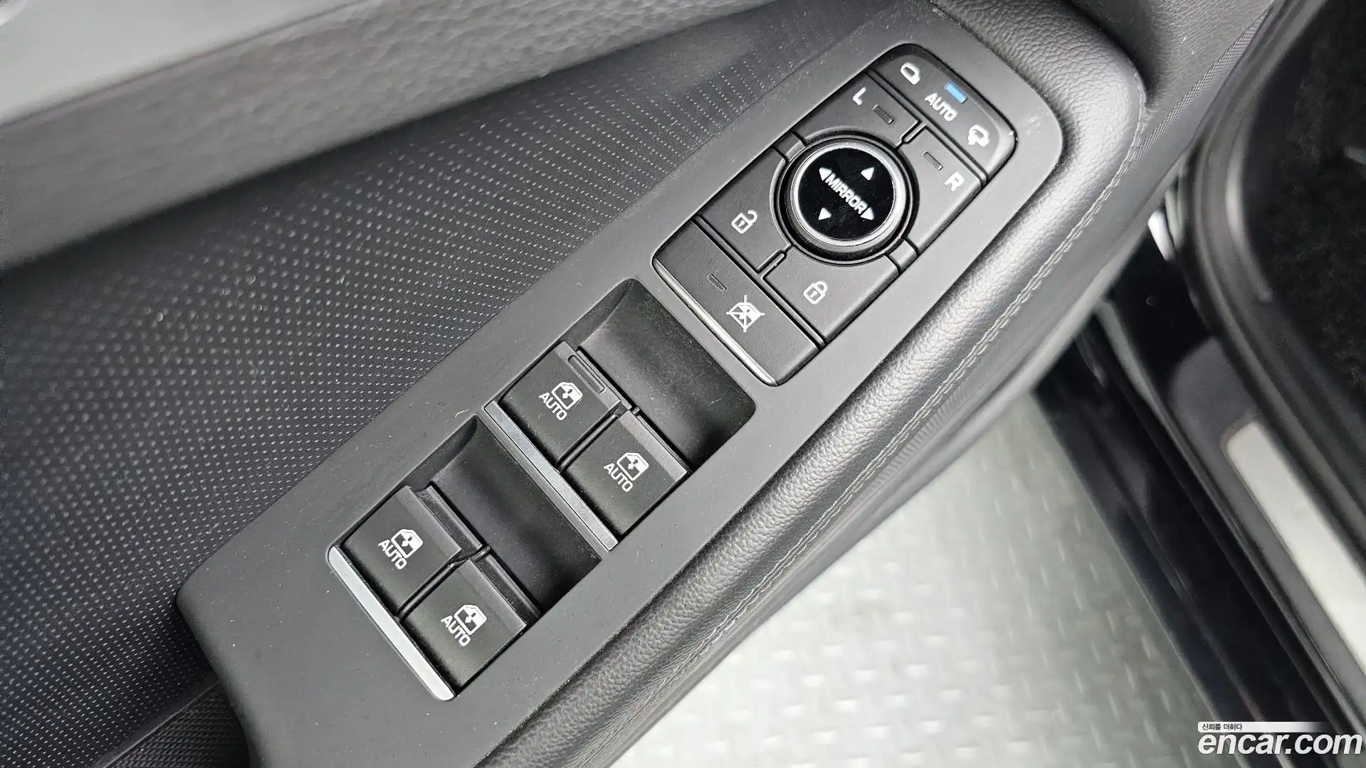 G80 Genesis 2020.0-OPTION-042