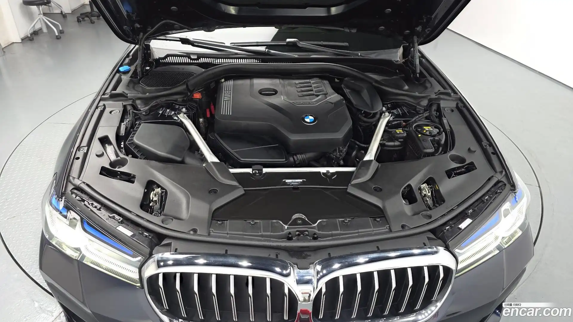 5-Series BMW 2022.9-OUTER-006