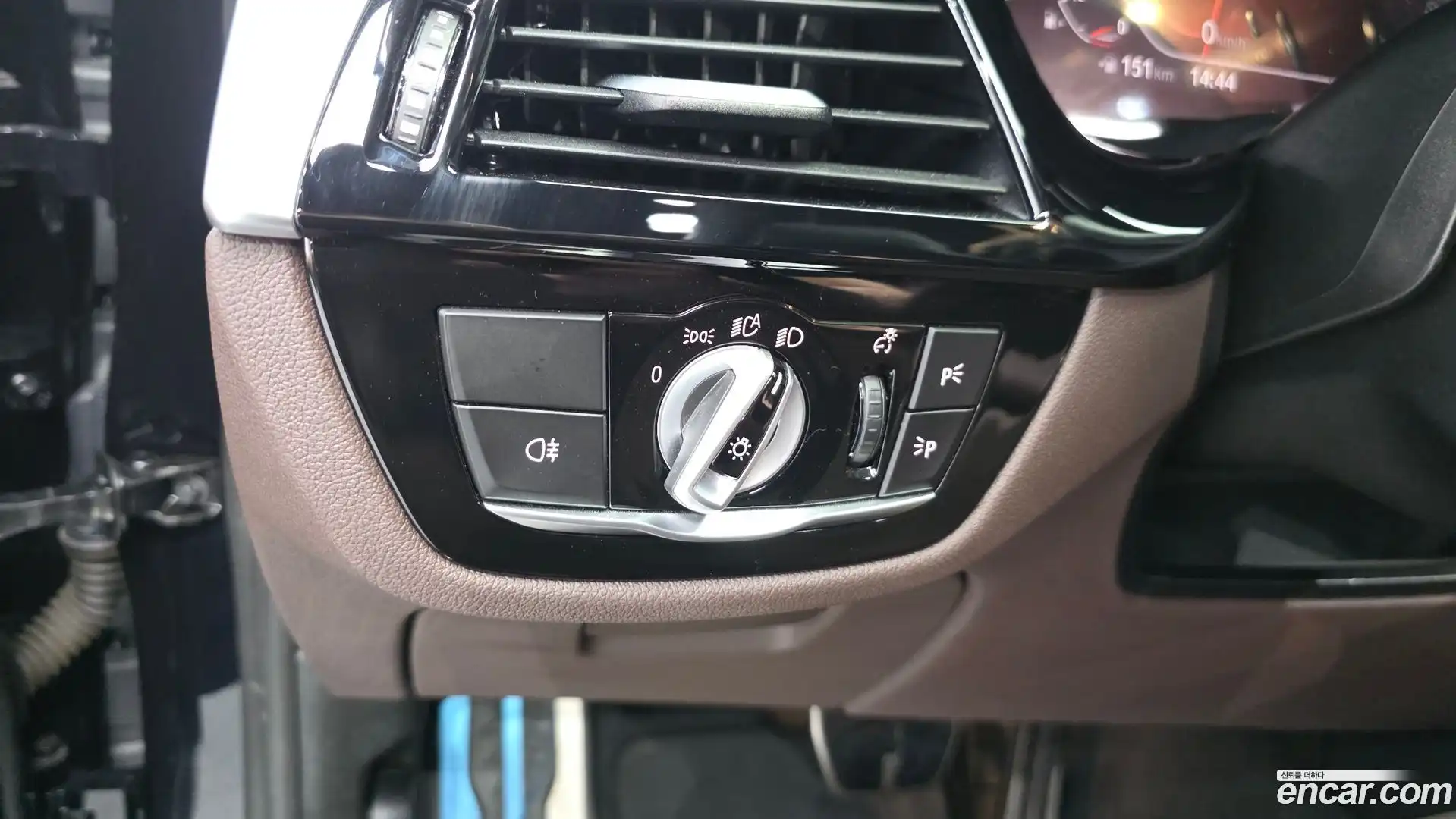 5-Series BMW 2022.9-OPTION-044