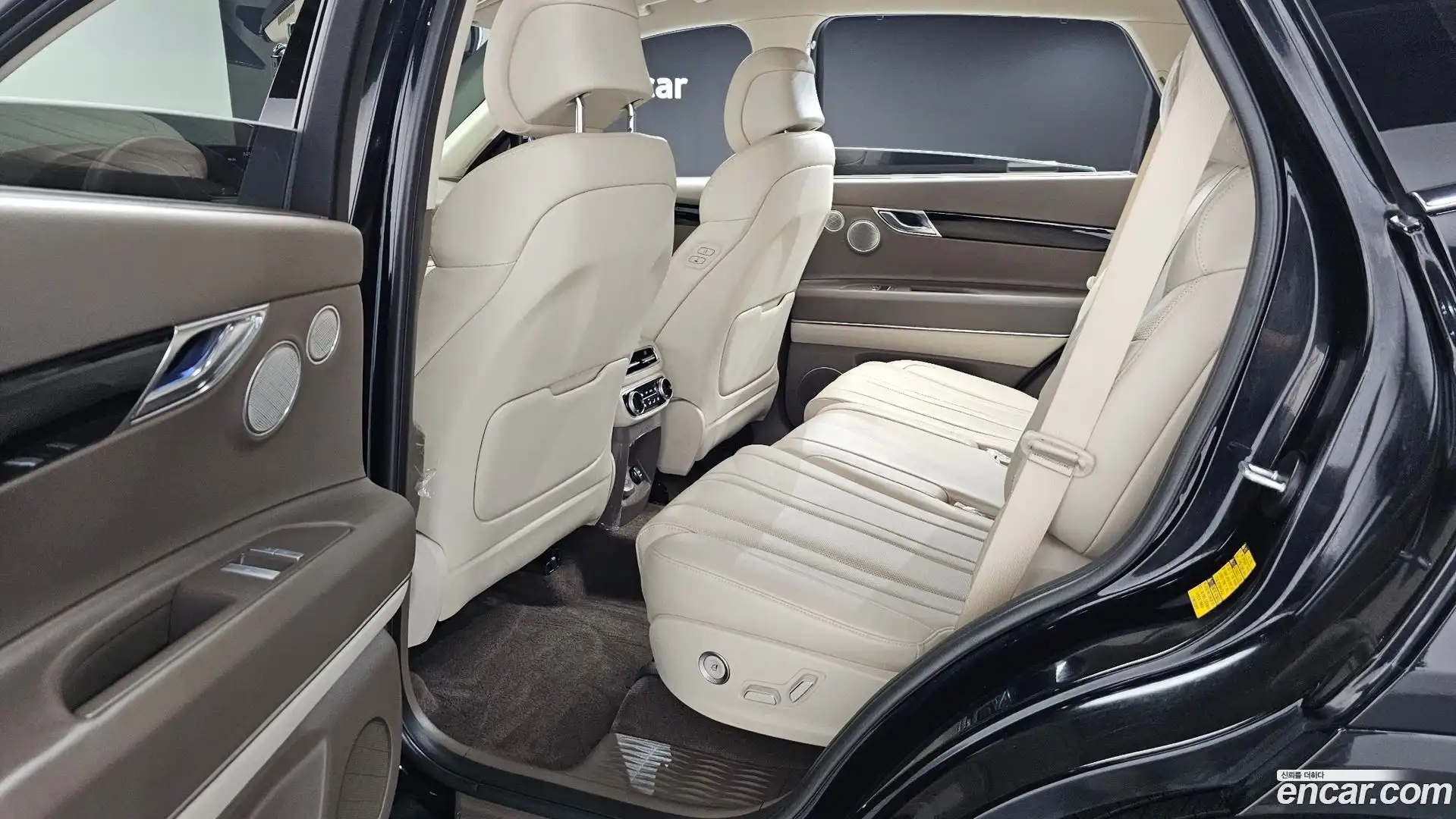 GV80 Genesis 2023.2-OPTION-015