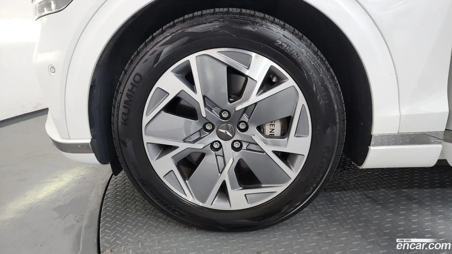 GV70 Genesis 2022.6-OUTER-005