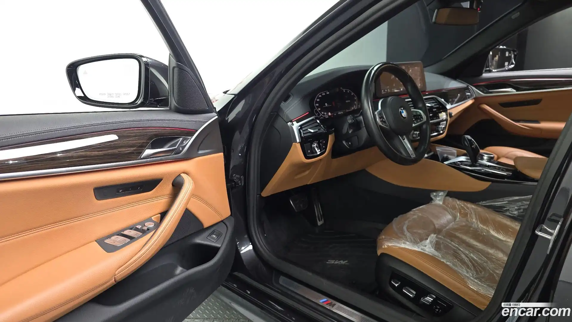 5-Series BMW 2020.10-INNER-010