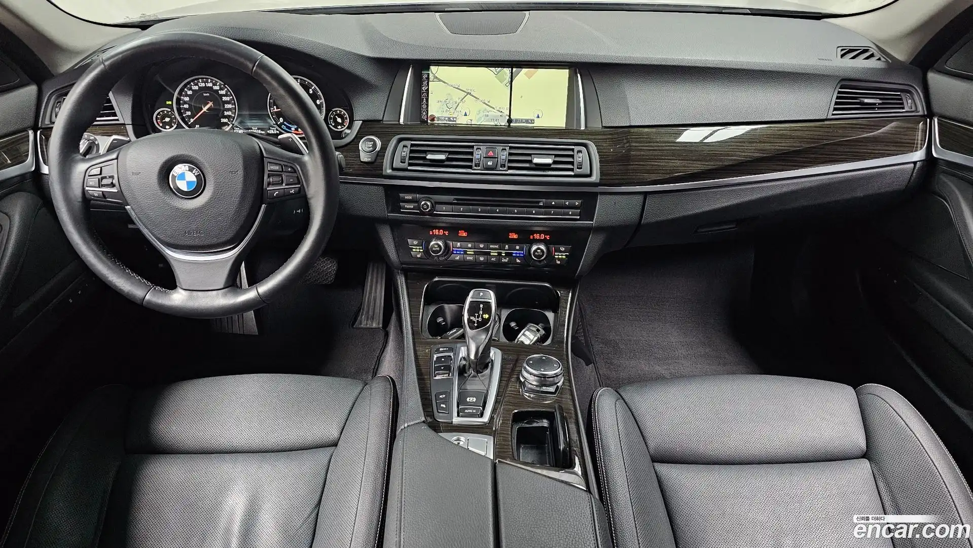5-Series BMW 2016.1-INNER-007