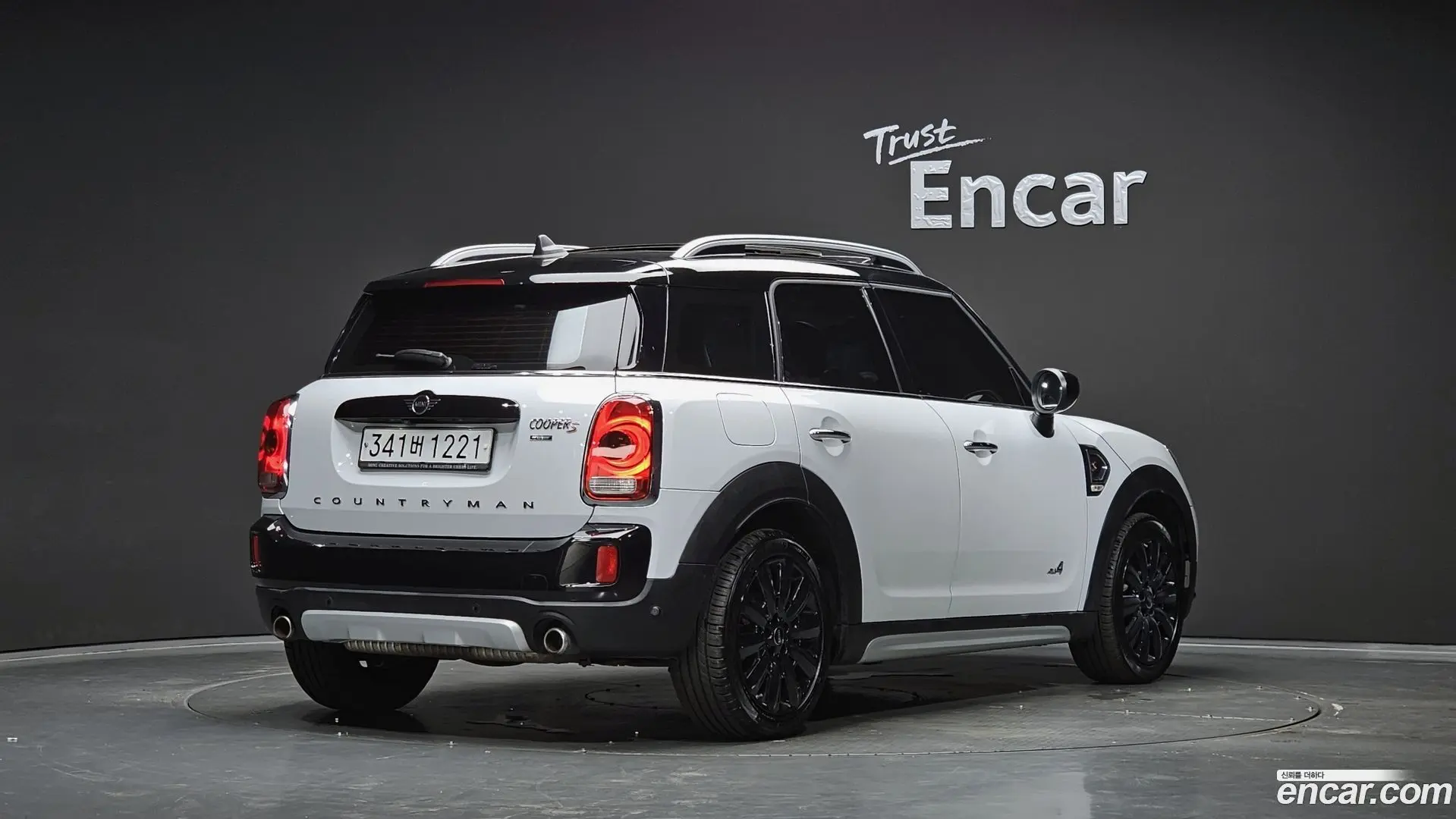 Main__Slider__Photo:Countryman Mini 2020.0-1