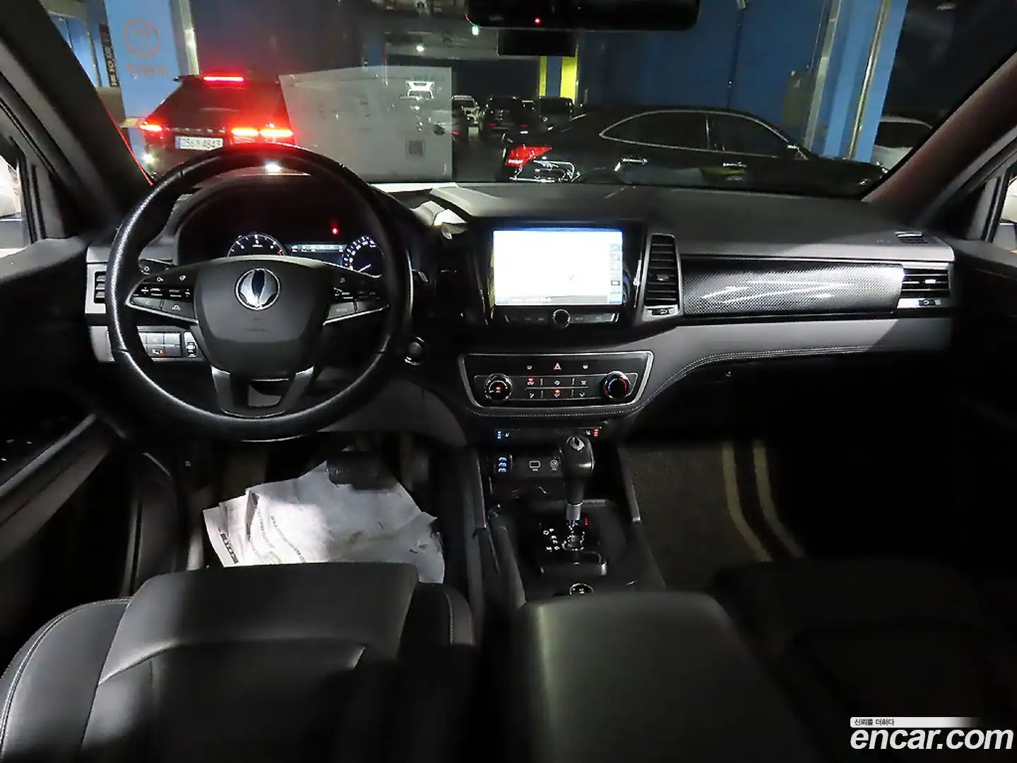 Rexton KG Mobility 2020.0-INNER-007