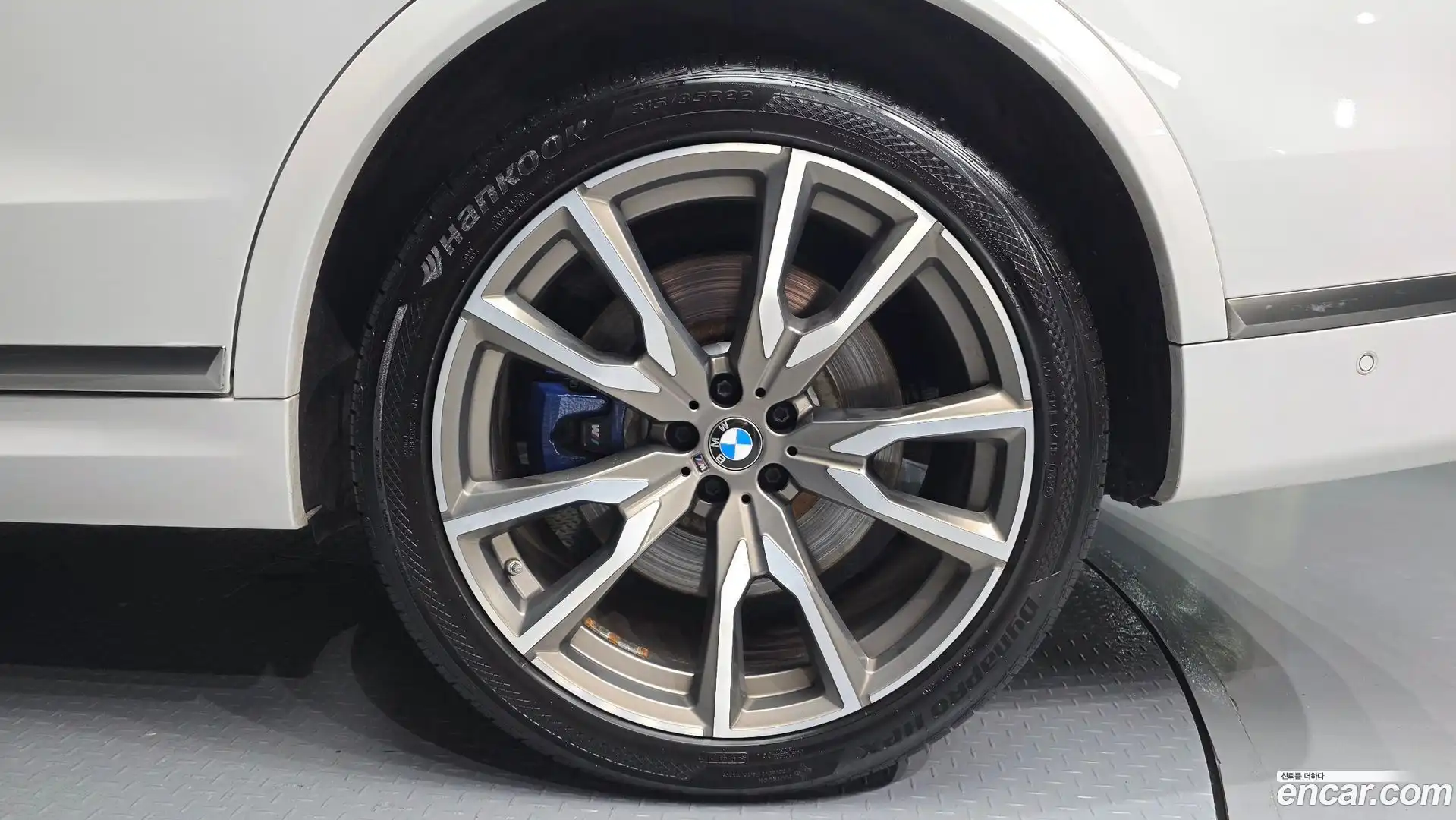 X7 BMW 2021.4-OUTER-031