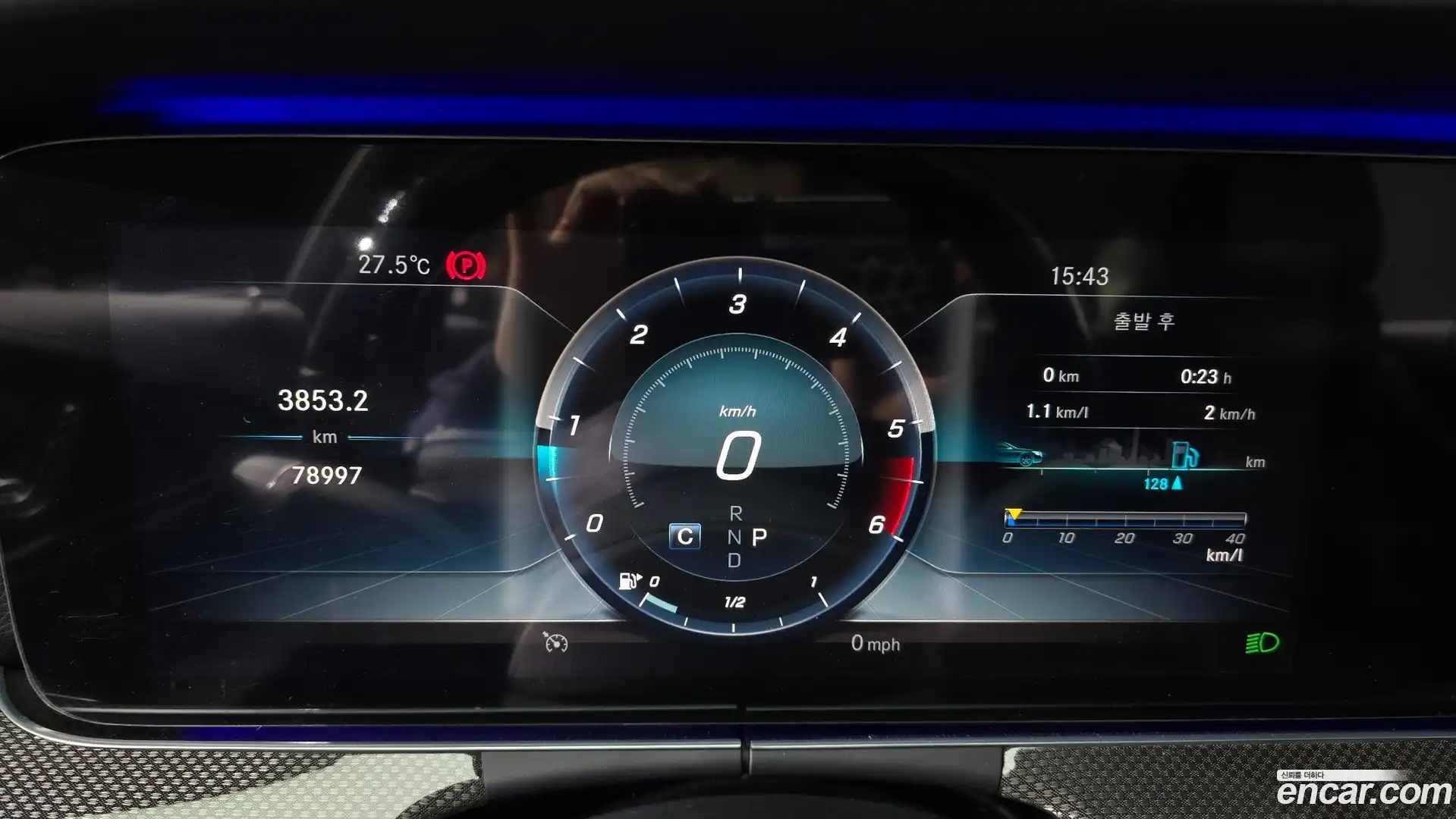 CLS-Class Mercedes-Benz 2019.11-INNER-008