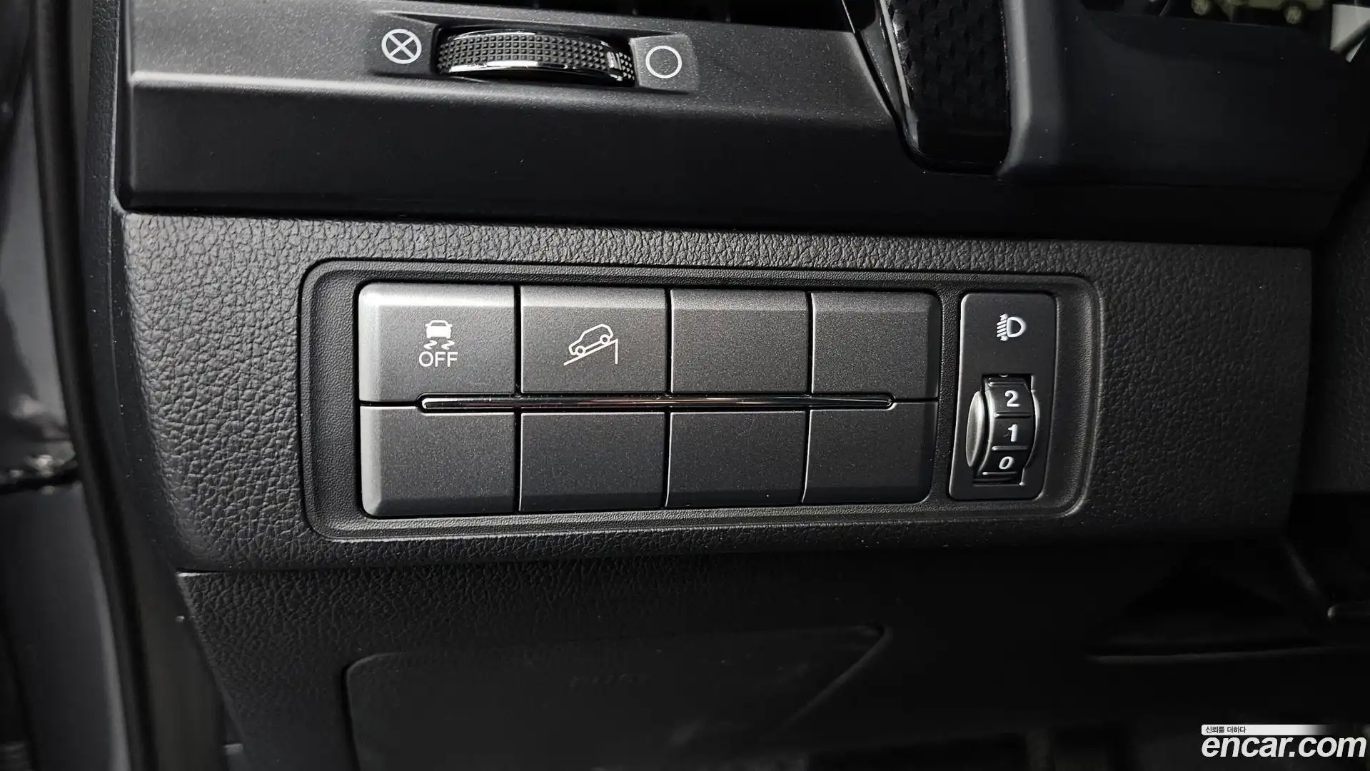Rexton KG Mobility 2020.6-OPTION-024