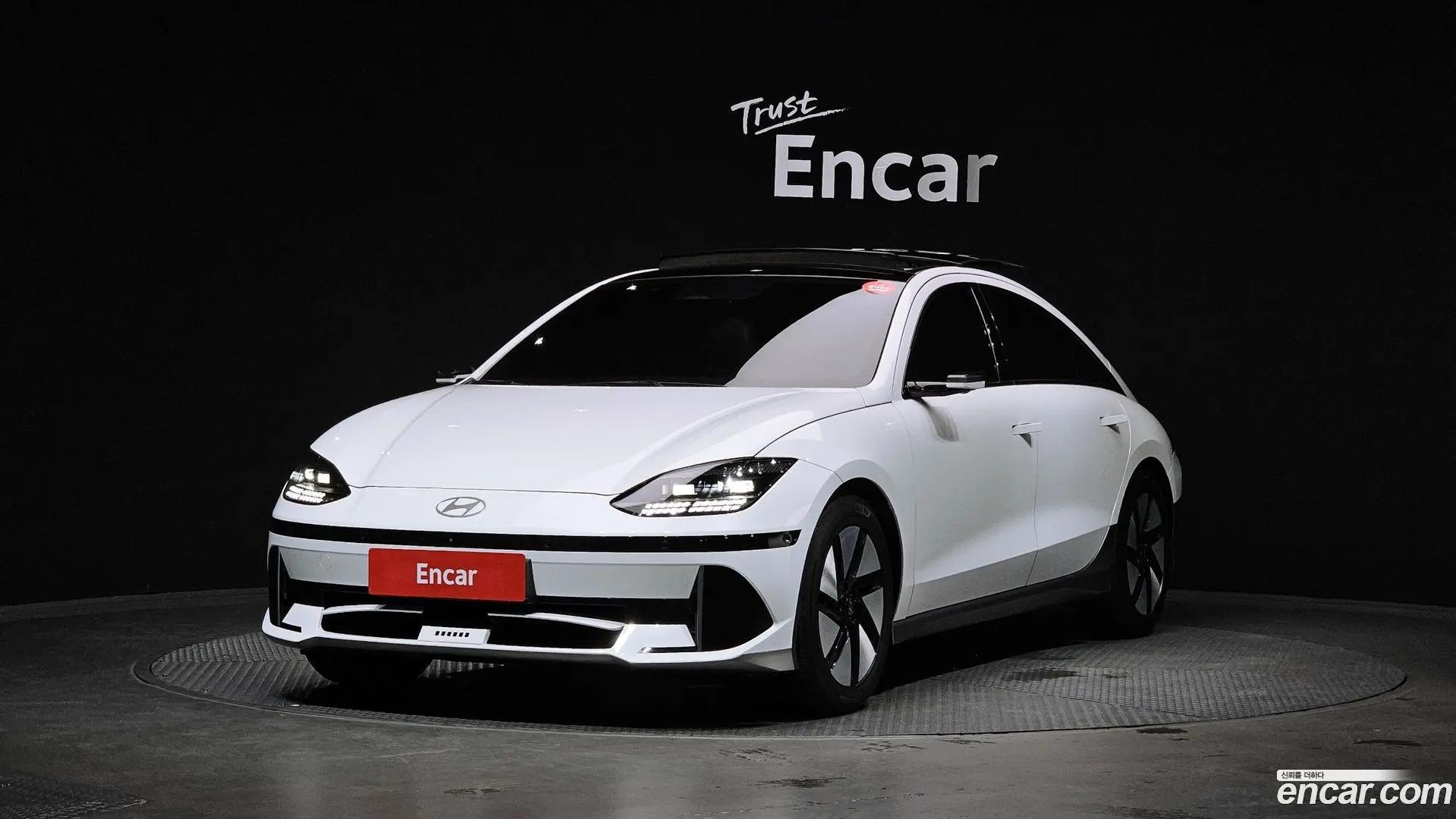 Main__Slider__Photo:Ioniq6 Hyundai 2022.9-0