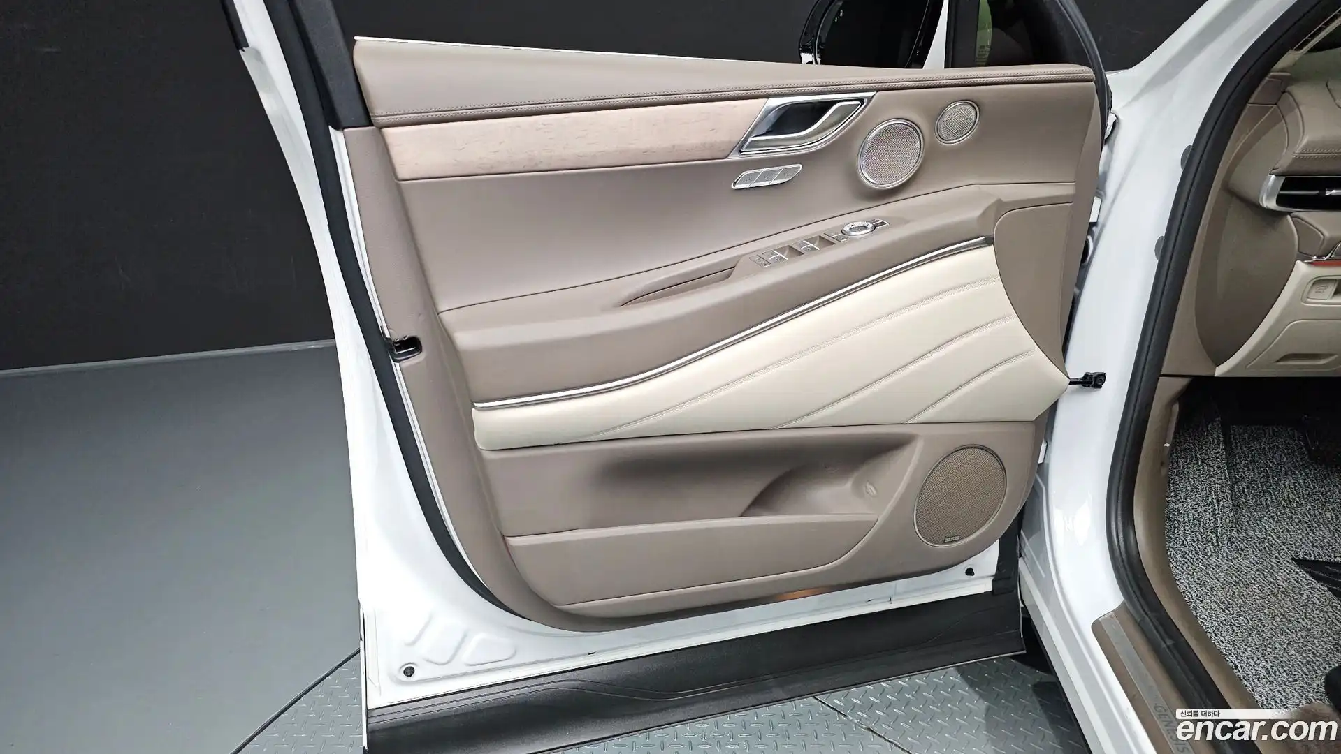 GV80 Genesis 2021.7-INNER-034