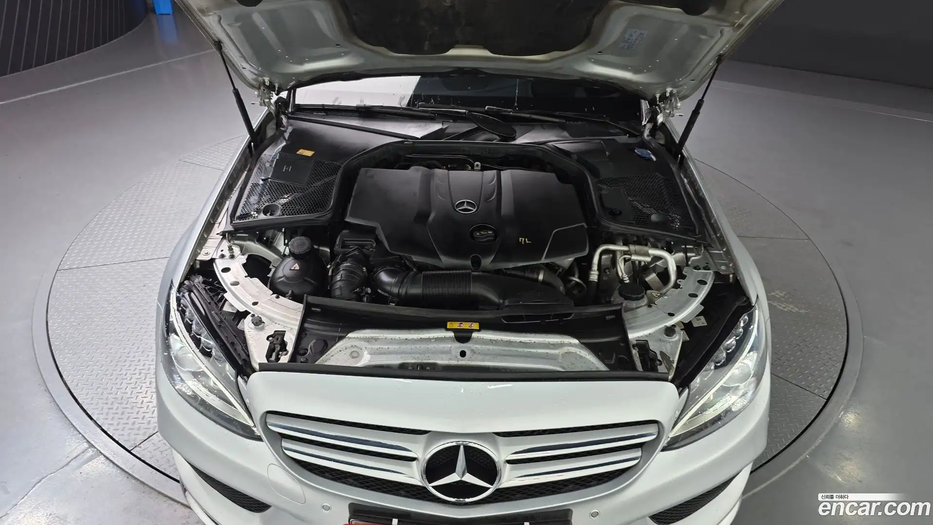 C-Class Mercedes-Benz 2015.10-OUTER-006