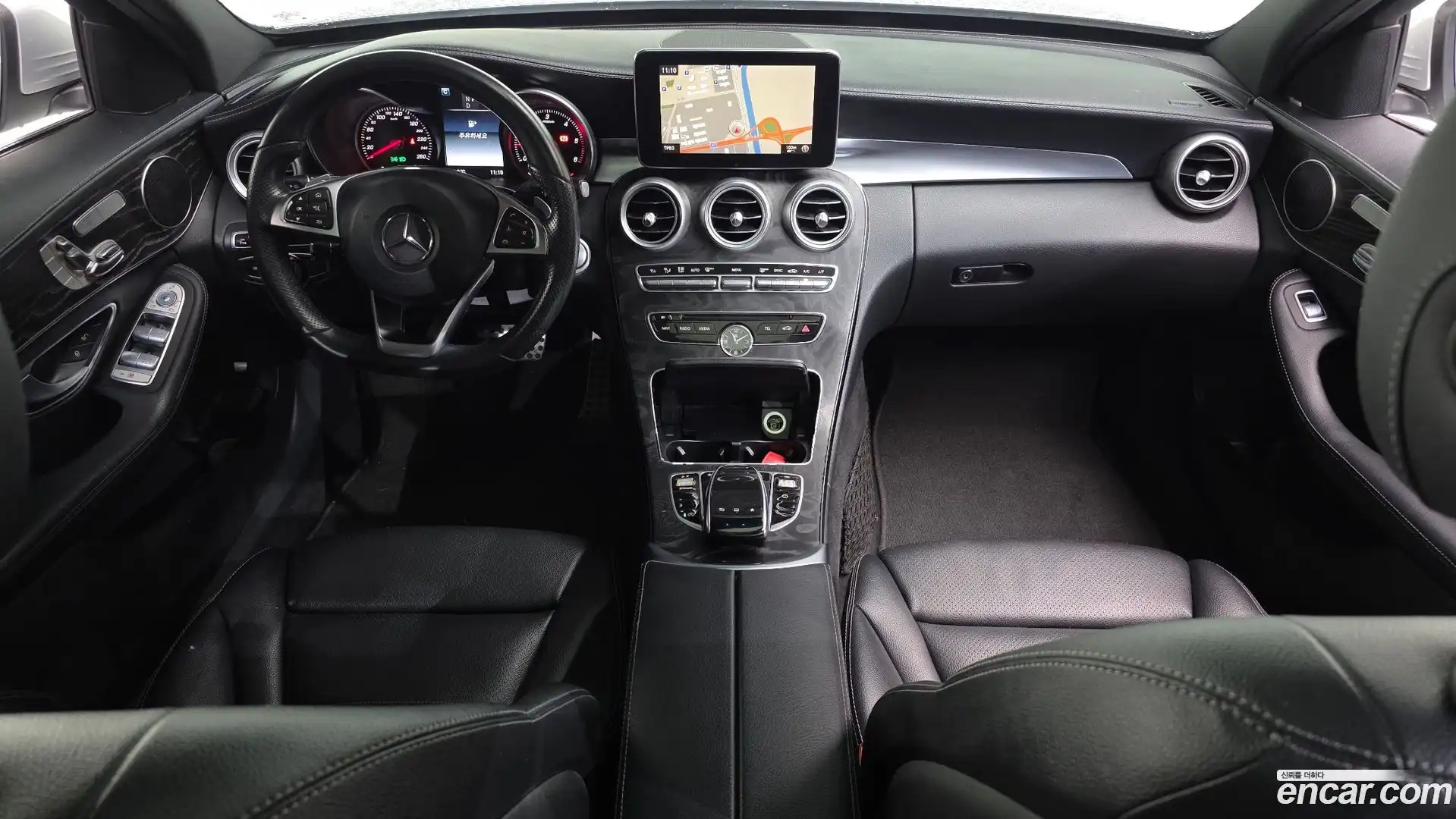 C-Class Mercedes-Benz 2015.10-INNER-007