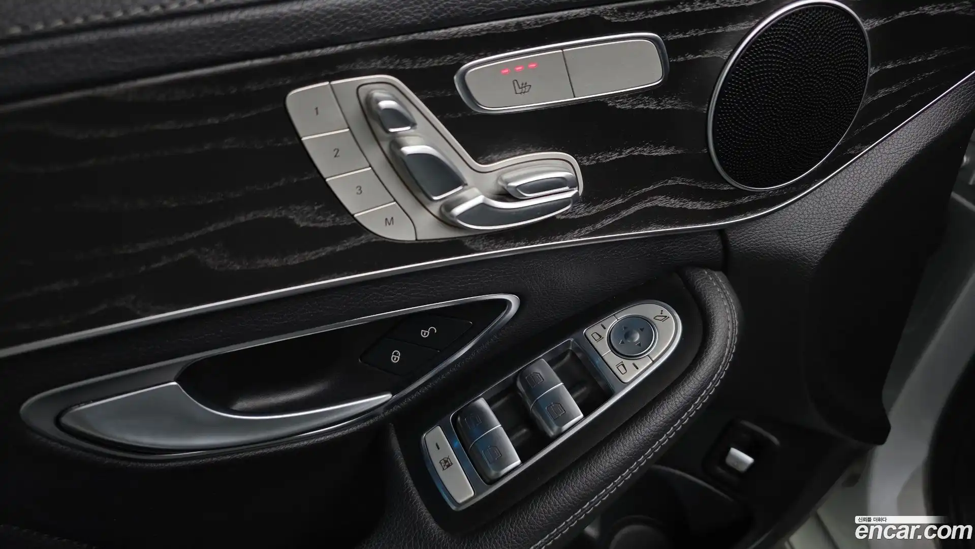 C-Class Mercedes-Benz 2015.10-OPTION-022