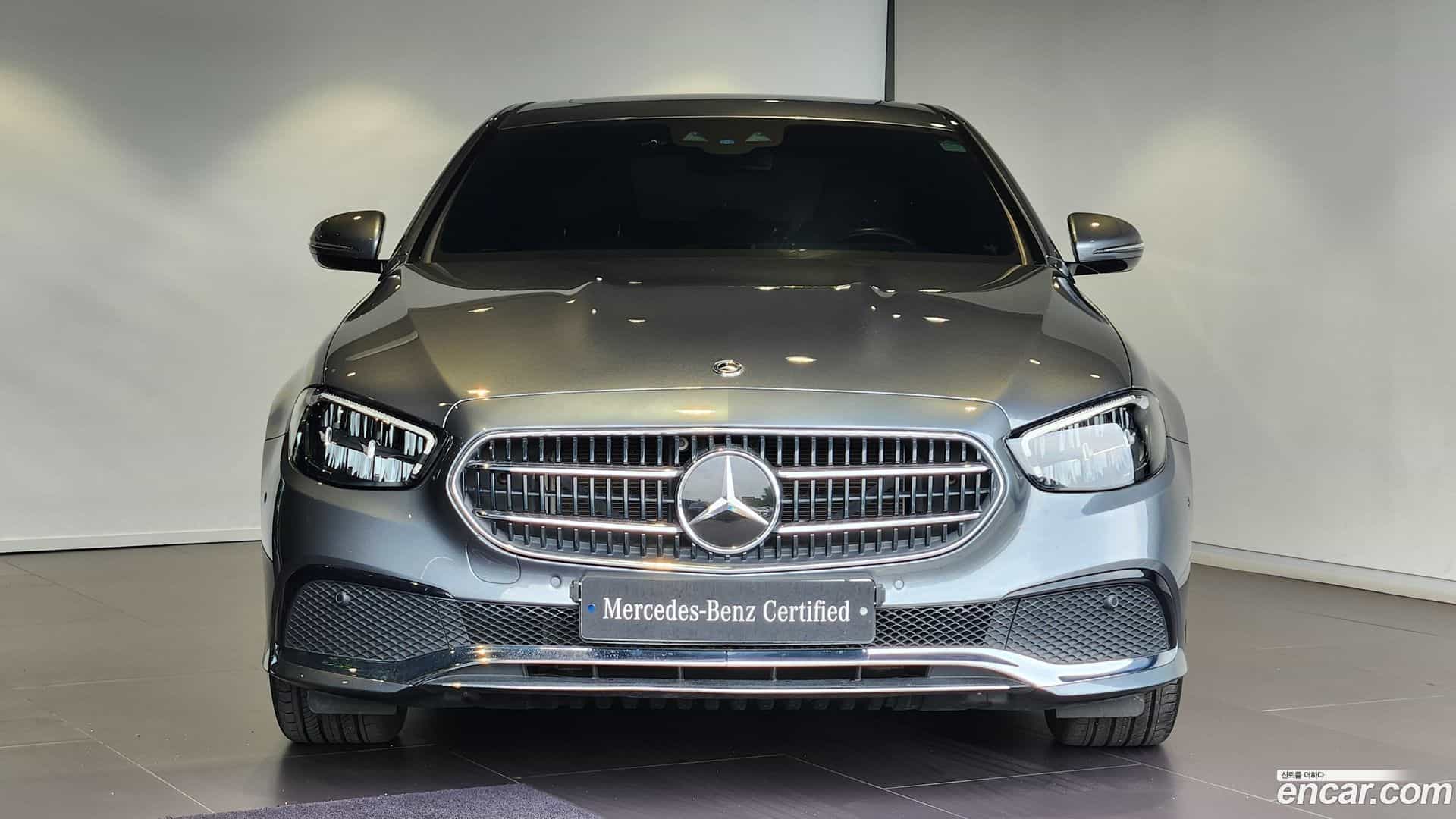 E-Class Mercedes-Benz 2020.11-OUTER-003