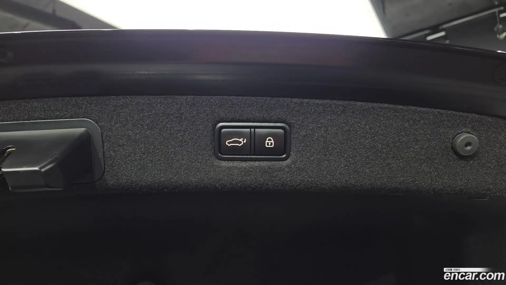 EQ900 Genesis 2016.0-OPTION-021