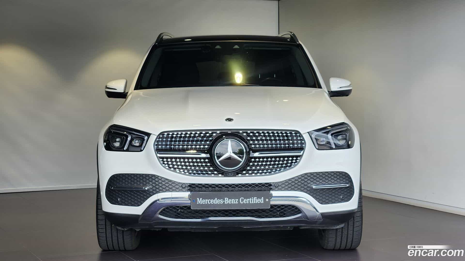 GLE-Class Mercedes-Benz 2023.6-OUTER-003