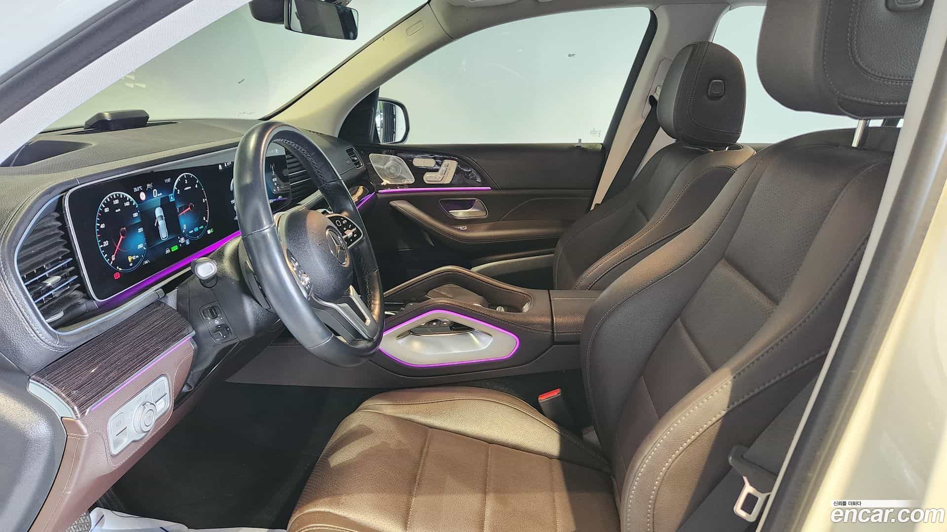 GLE-Class Mercedes-Benz 2023.6-OPTION-018