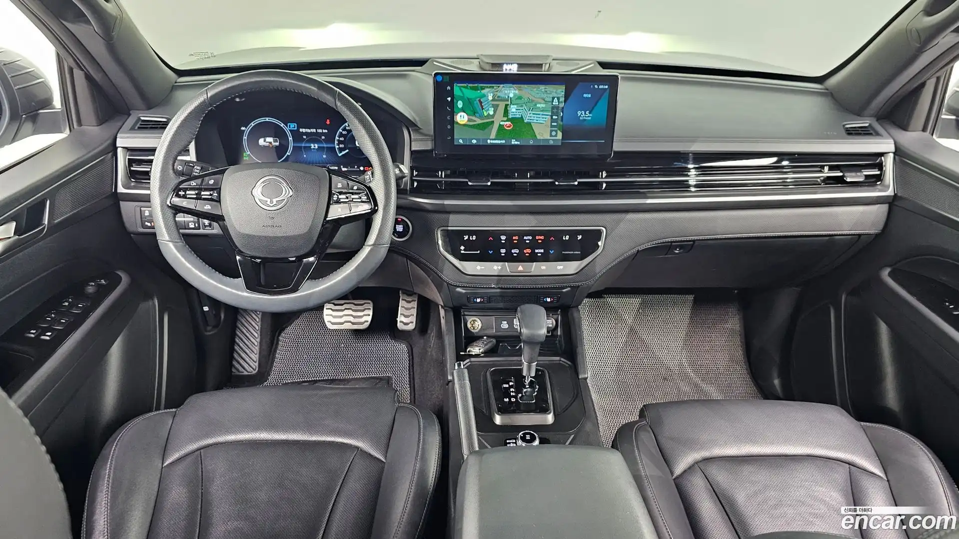 Rexton KG Mobility 2023.8-INNER-007
