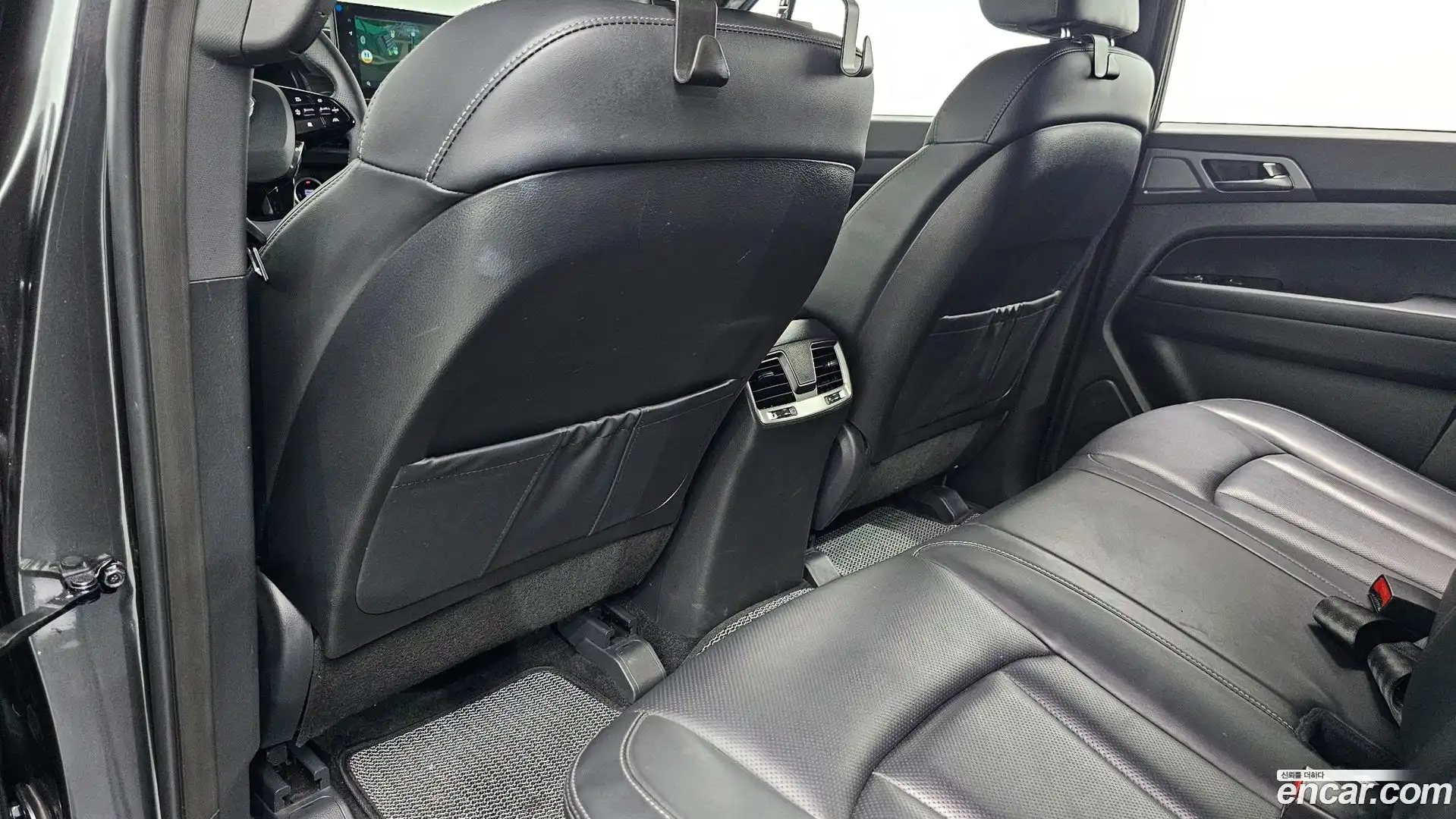 Rexton KG Mobility 2023.8-OPTION-041