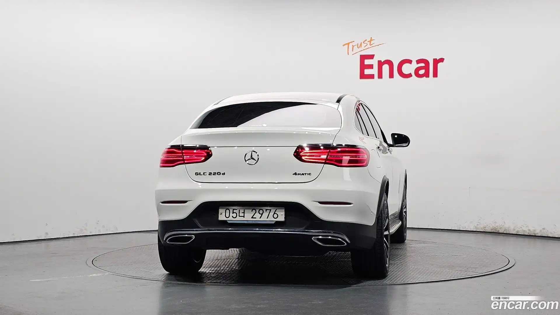 GLC-Class Mercedes-Benz 2018.5-OUTER-004