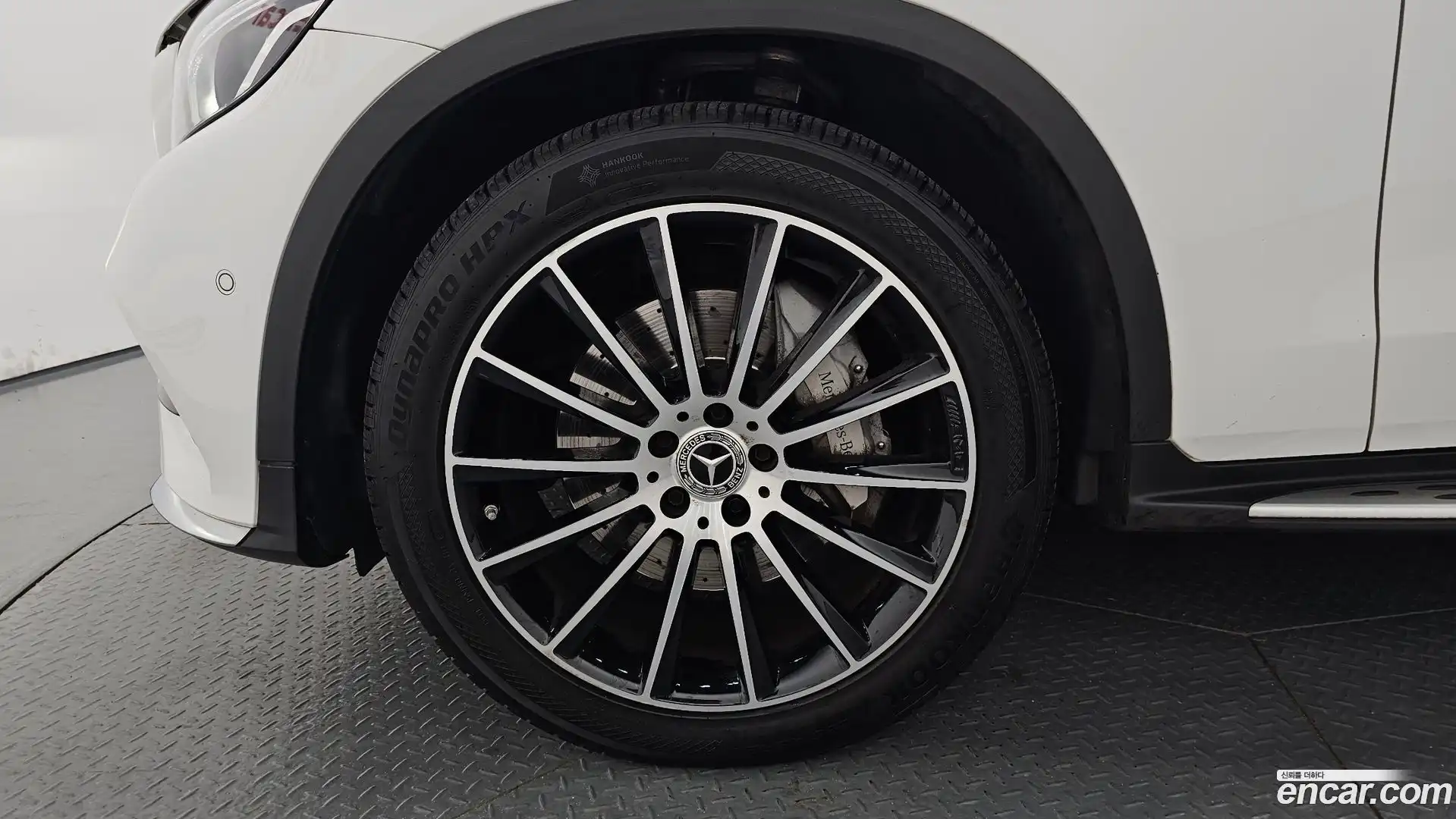 GLC-Class Mercedes-Benz 2018.5-OUTER-005