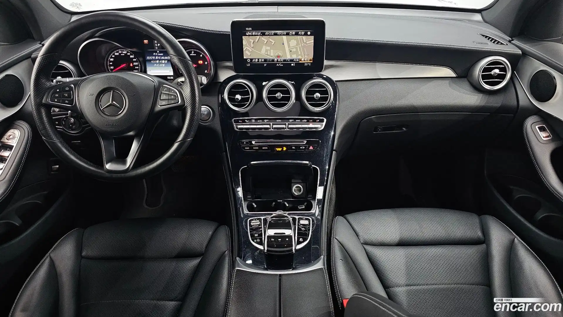 GLC-Class Mercedes-Benz 2018.5-INNER-007