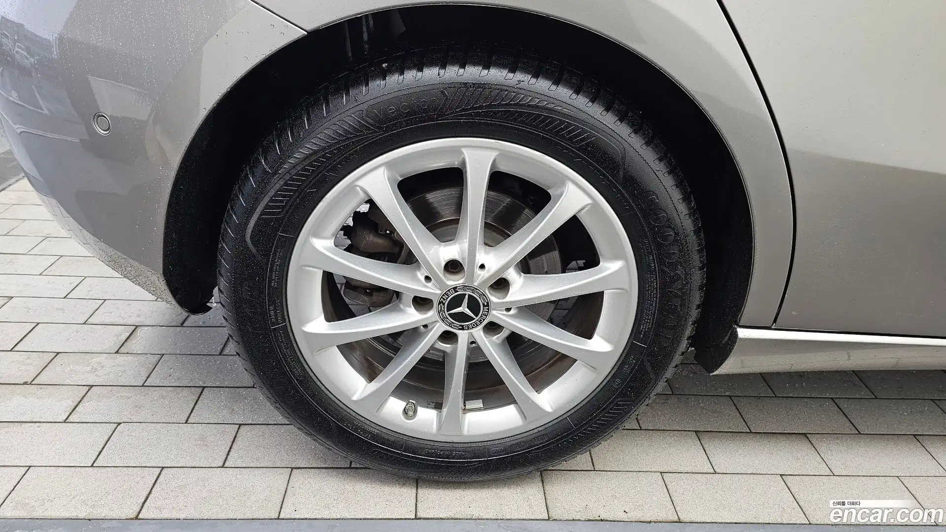 A-Class Mercedes-Benz 2019.10-OUTER-005