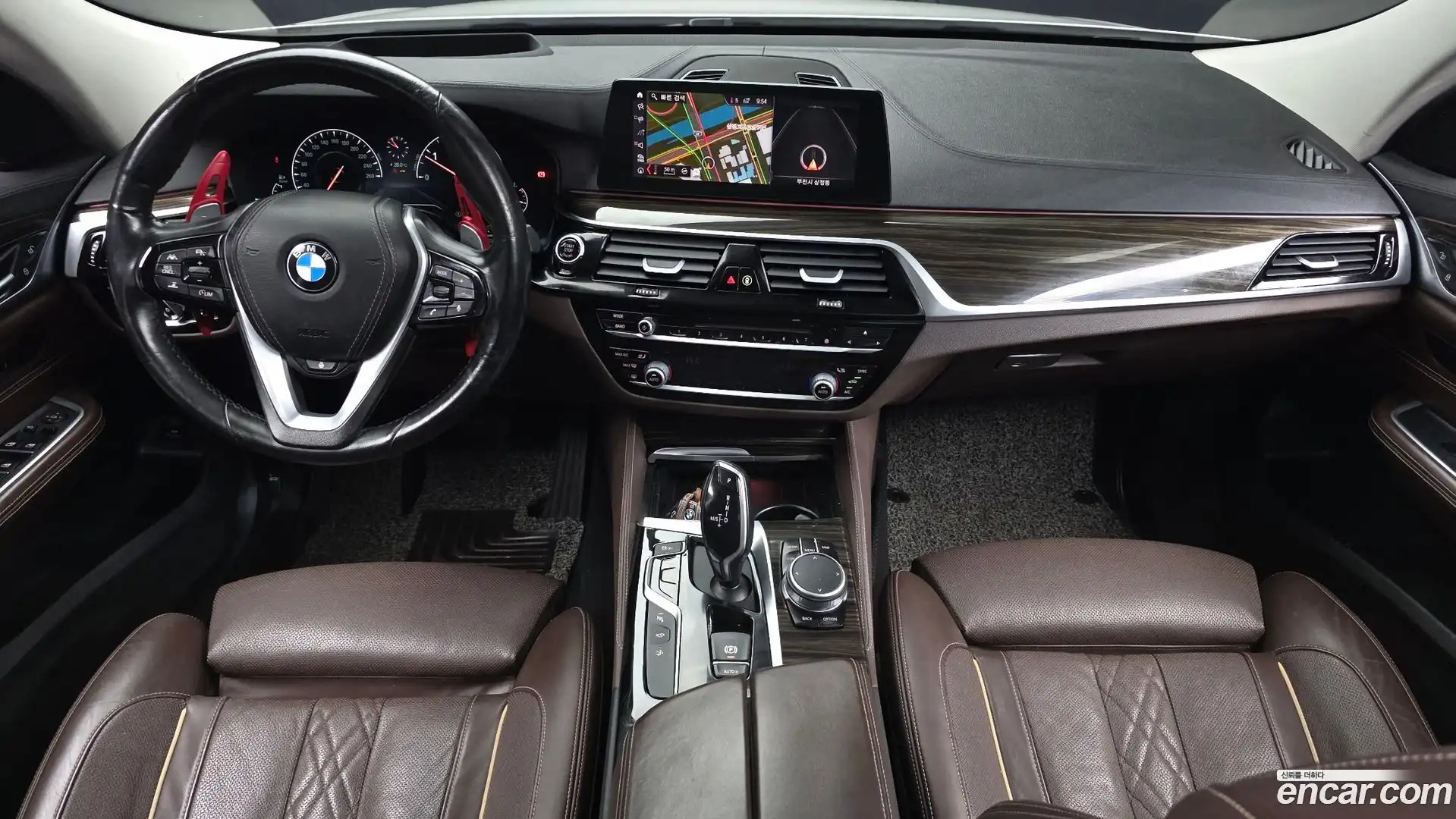 Gran Turismo BMW 2019.5-INNER-007