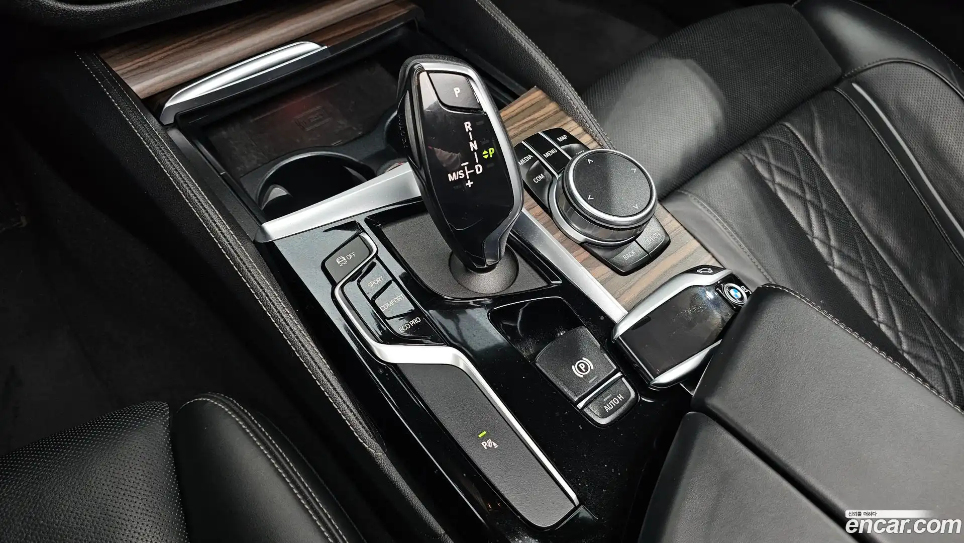 5-Series BMW 2019.7-INNER-009