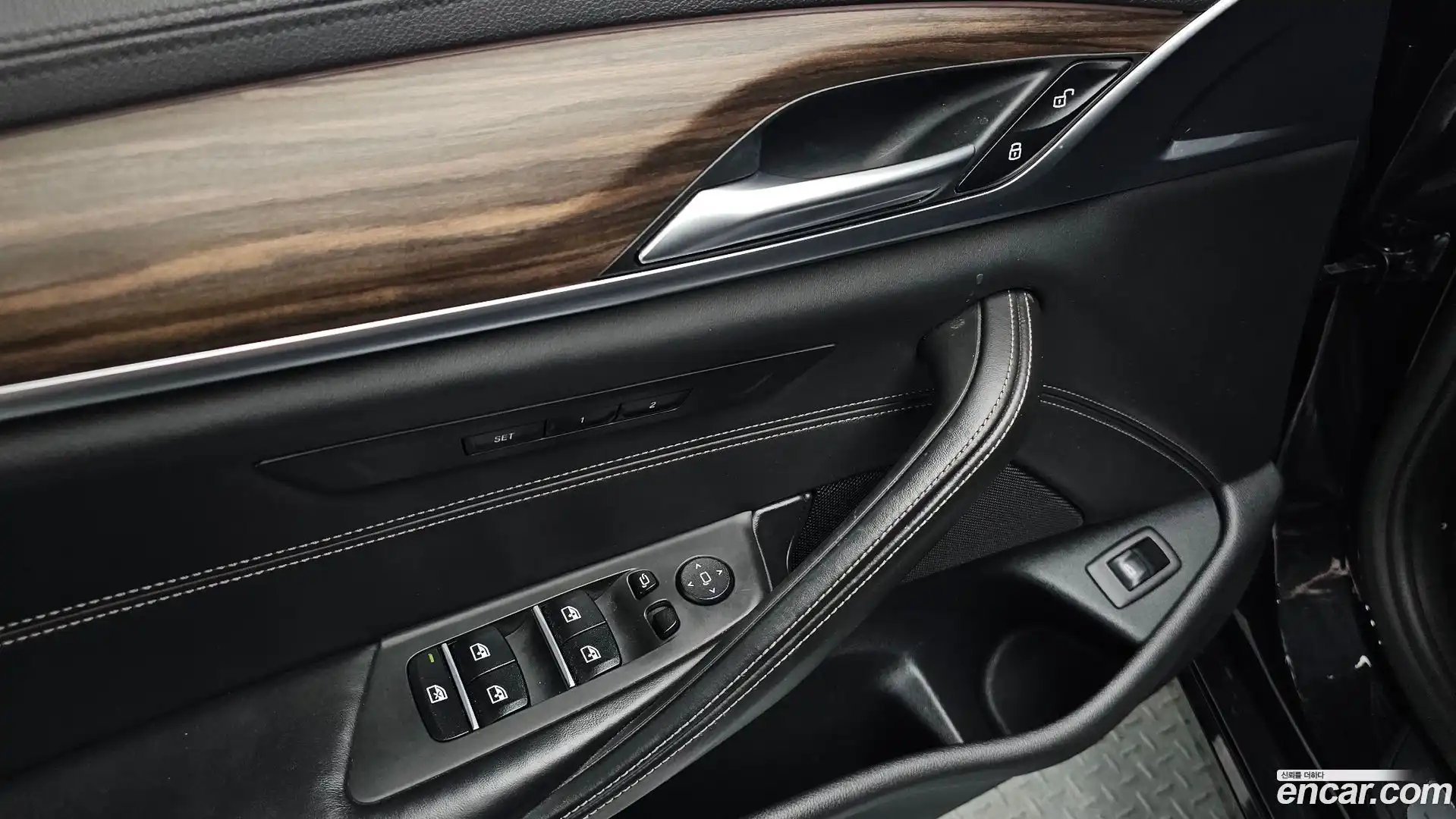 5-Series BMW 2019.7-OPTION-022