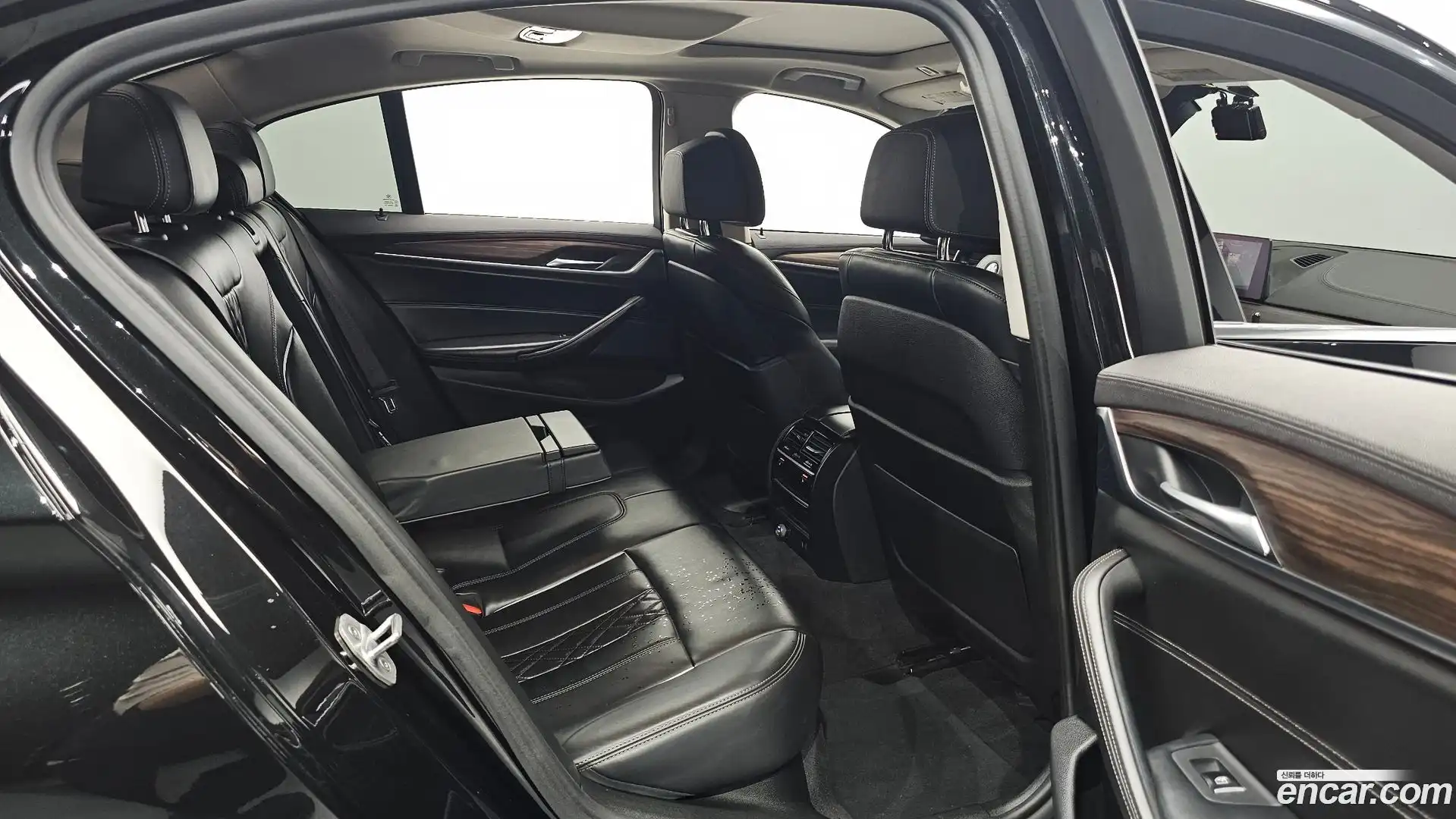 5-Series BMW 2019.7-INNER-036