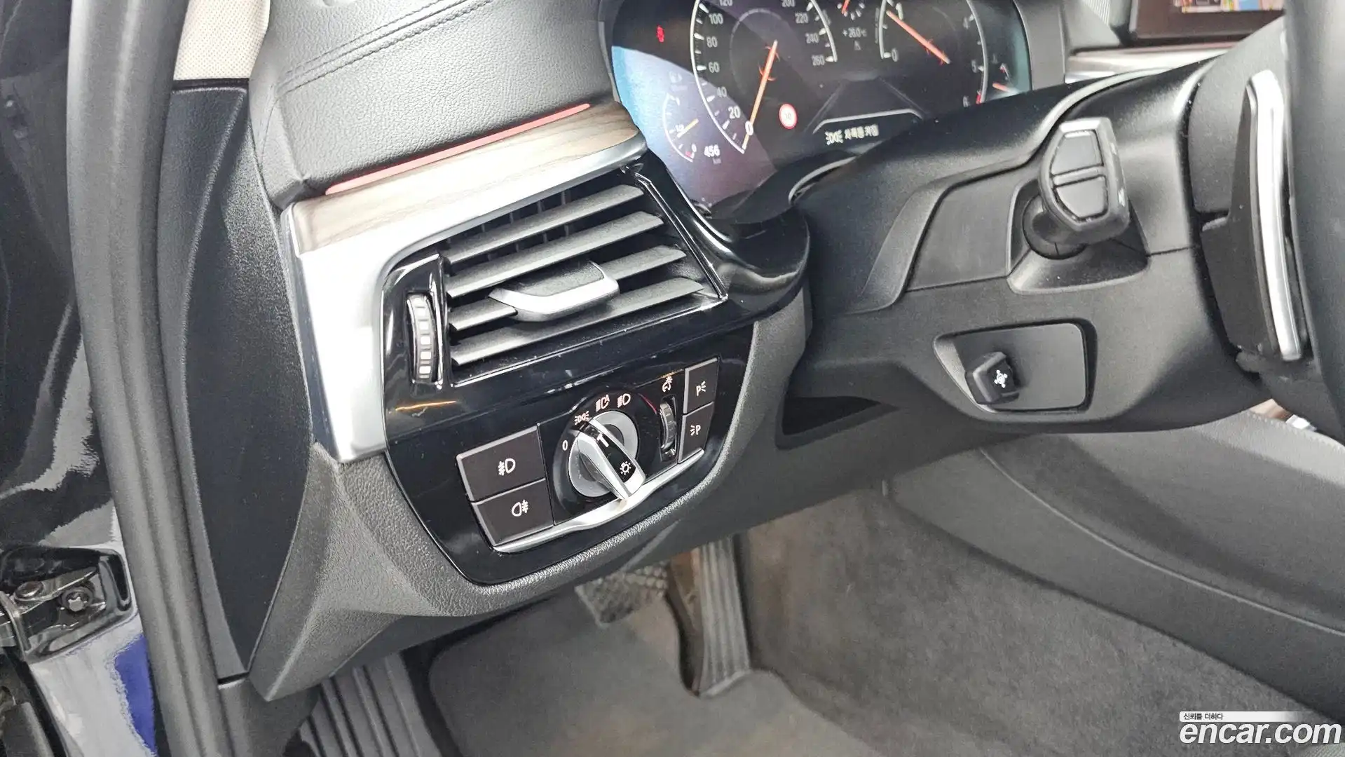5-Series BMW 2019.7-OPTION-041