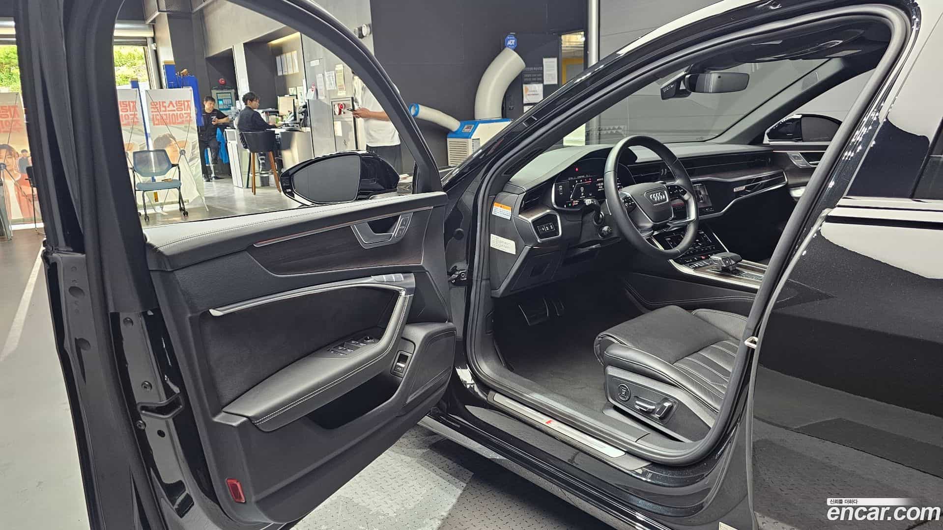 A6 Audi 2022.11-INNER-010